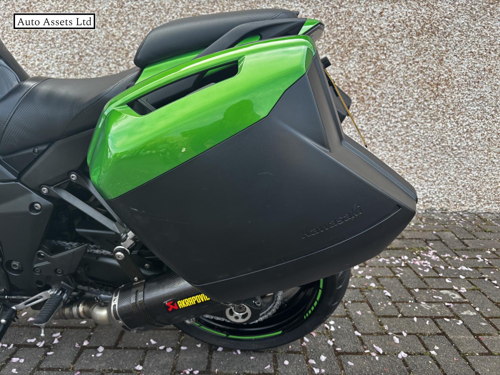 Kawasaki Z1000 SX 1000 ABS Sports Tourer Petrol Manual (142 ps)