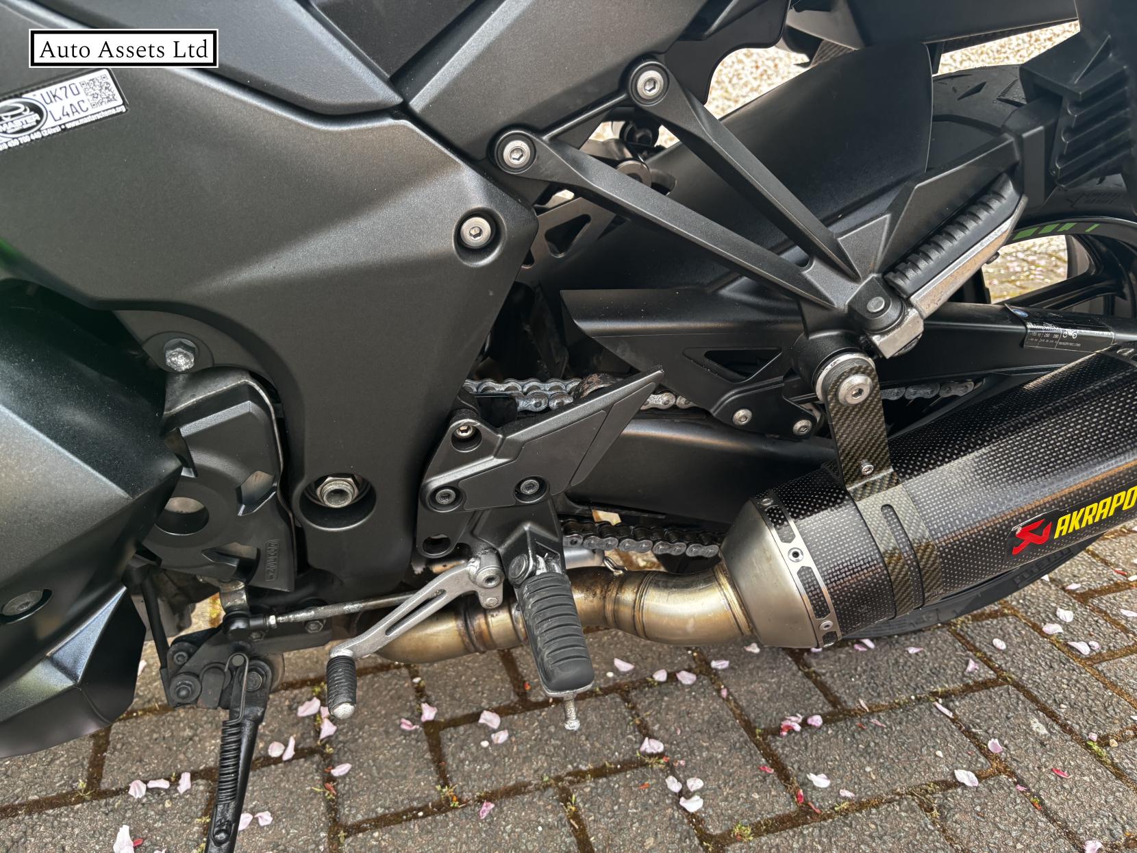 Kawasaki Z1000 SX 1000 ABS Sports Tourer Petrol Manual (142 ps)