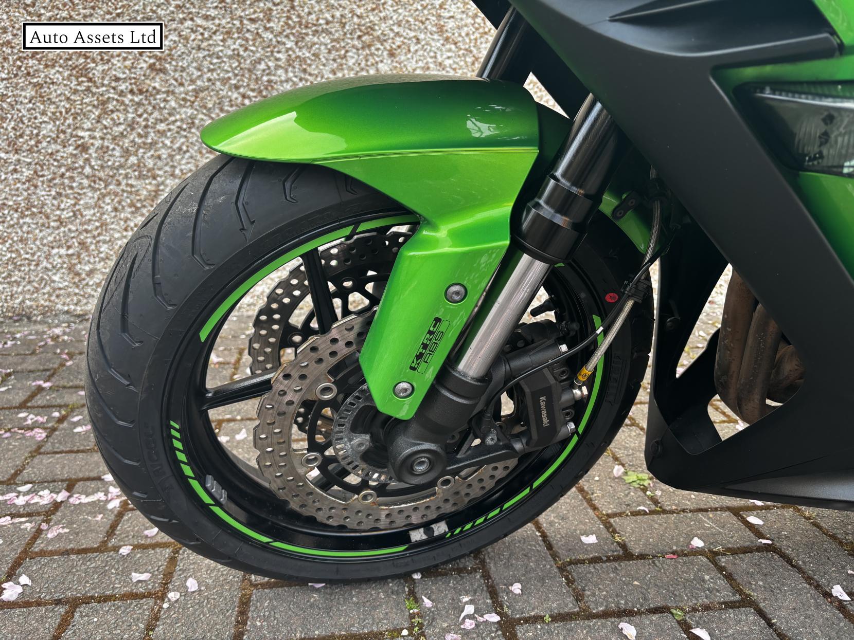 Kawasaki Z1000 SX 1000 ABS Sports Tourer Petrol Manual (142 ps)