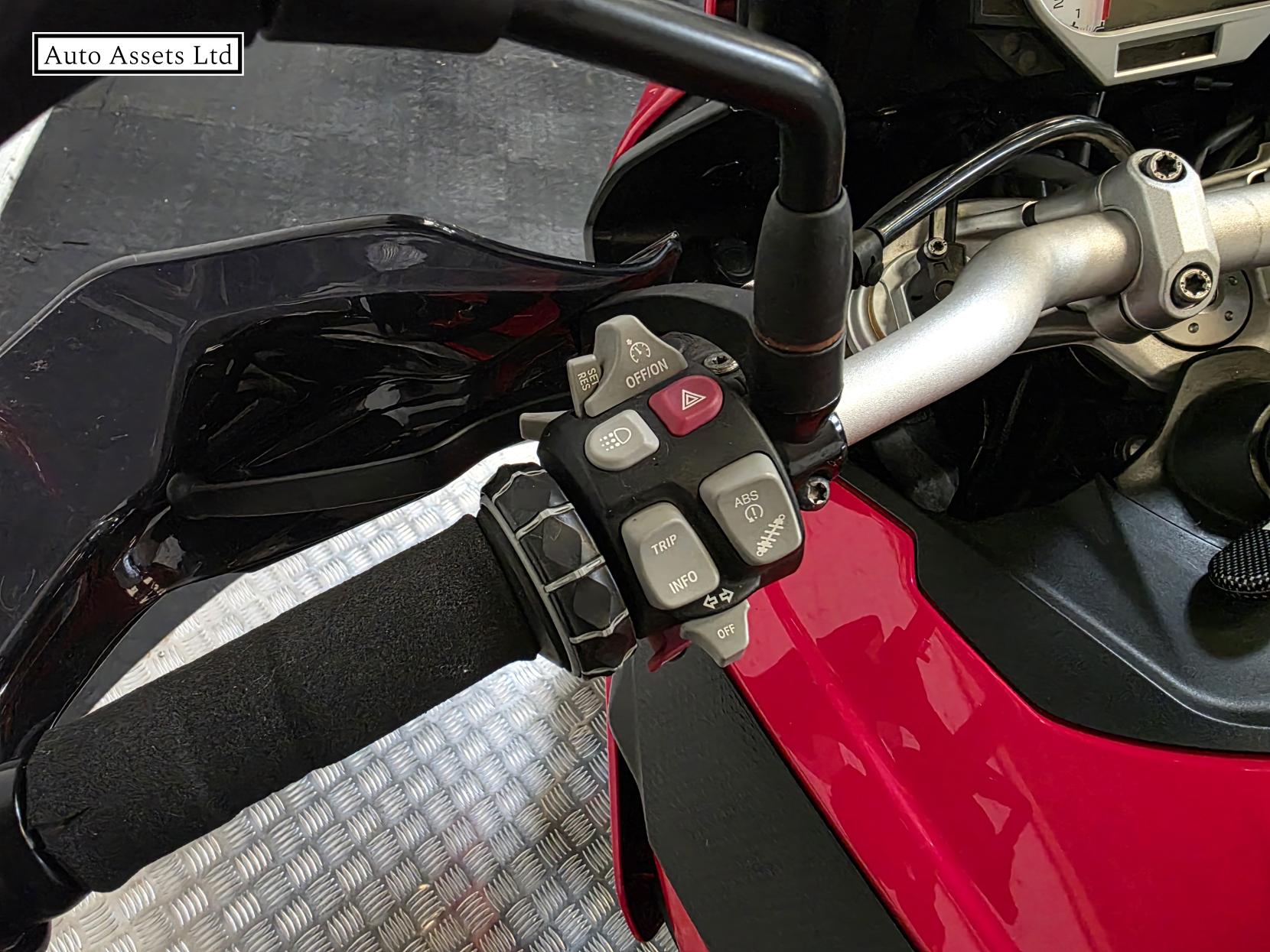 BMW S 1000 XR 1000 Sport SE Sports Tourer (2015 - 2019)