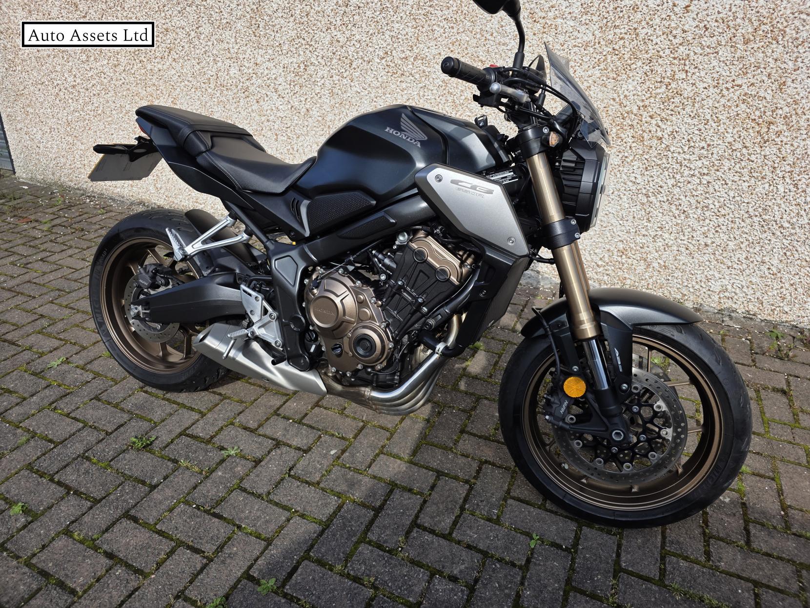 Honda CB650R 650 Naked Petrol Manual Euro 5 (95 ps)