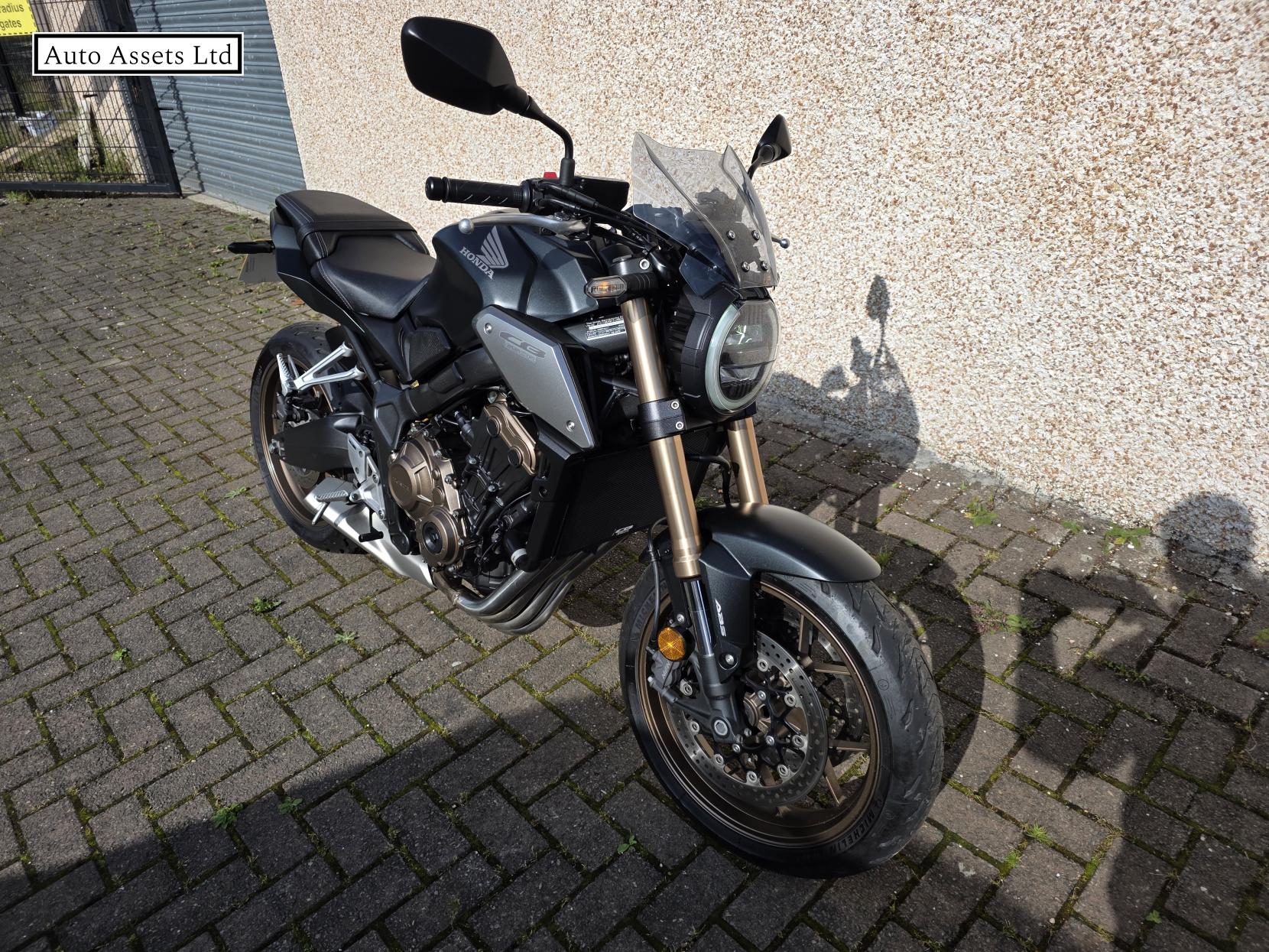 Honda CB650R 650 Naked Petrol Manual Euro 5 (95 ps)