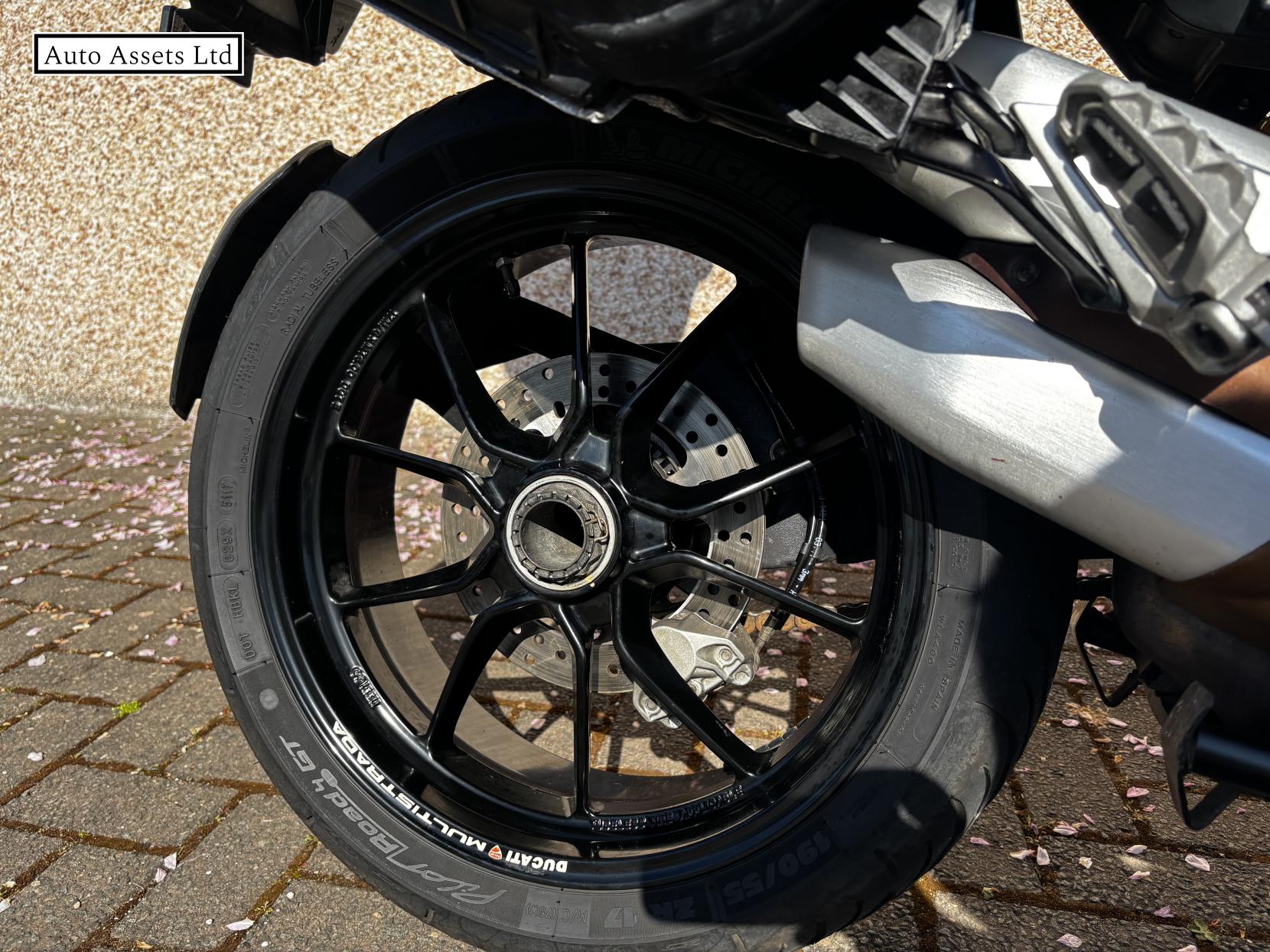 Ducati Multistrada 1200 1200 S Touring Adventure Petrol Manual (148 ps)