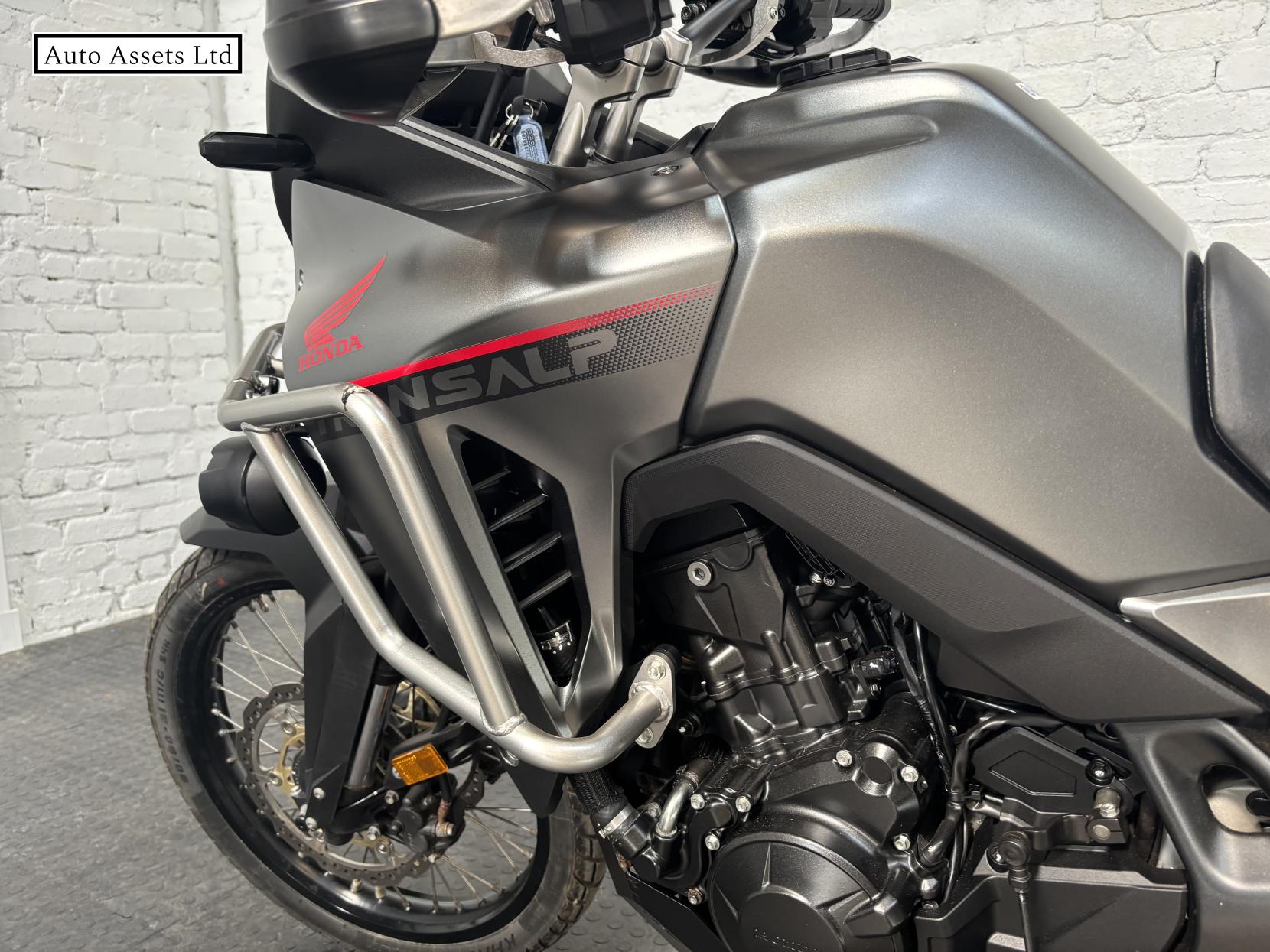 Honda XL750 Transalp 750 Adventure Petrol Manual Euro 5 (91 ps)