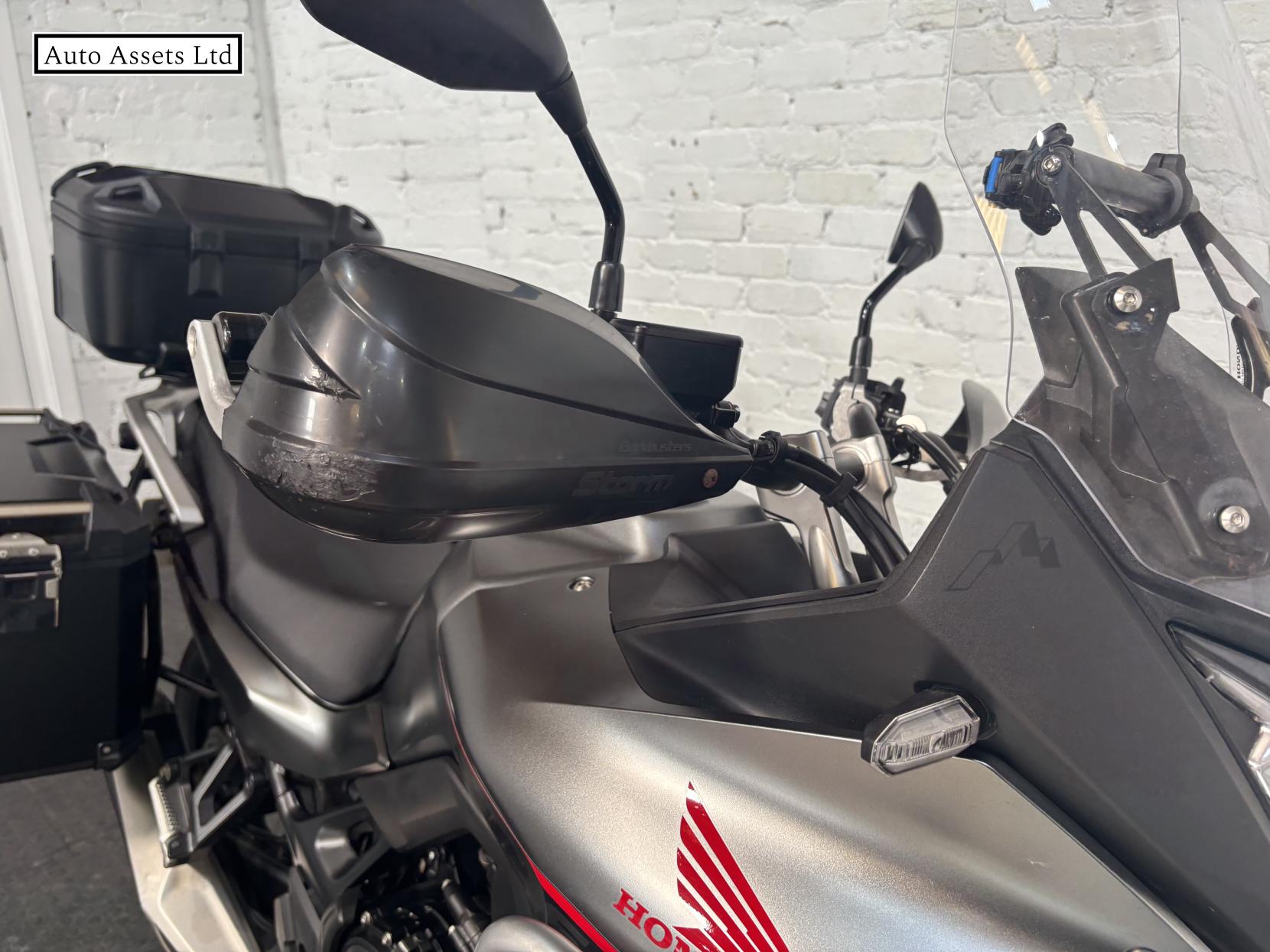 Honda XL750 Transalp 750 Adventure Petrol Manual Euro 5 (91 ps)