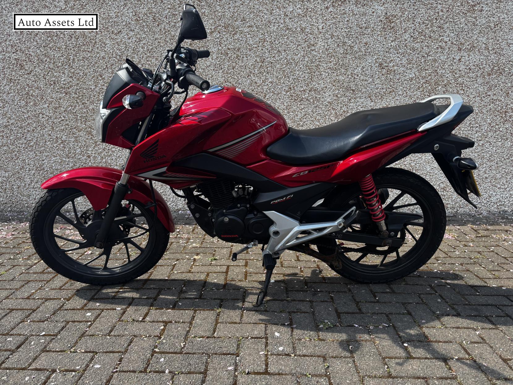Honda CB125F 125 Naked Petrol Manual (11 ps)
