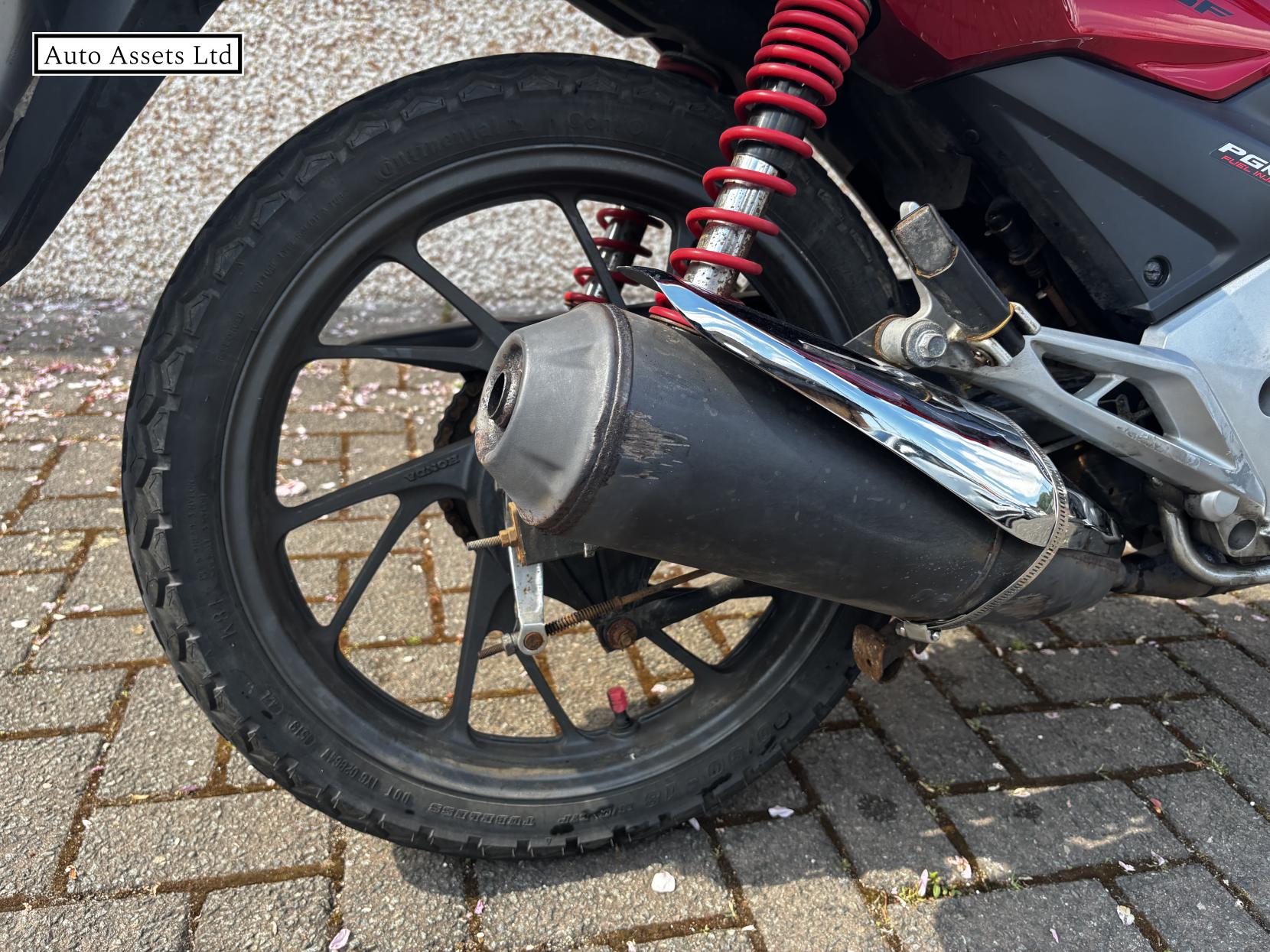 Honda CB125F 125 Naked Petrol Manual (11 ps)