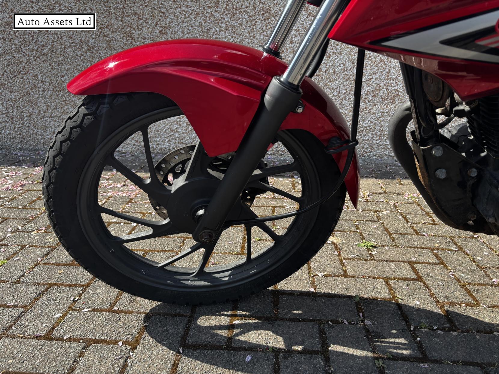 Honda CB125F 125 Naked Petrol Manual (11 ps)