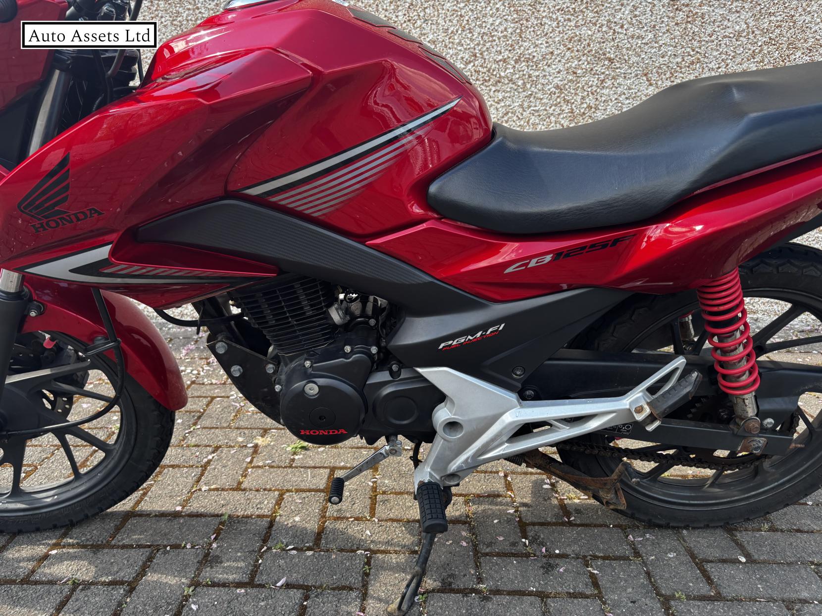 Honda CB125F 125 Naked Petrol Manual (11 ps)