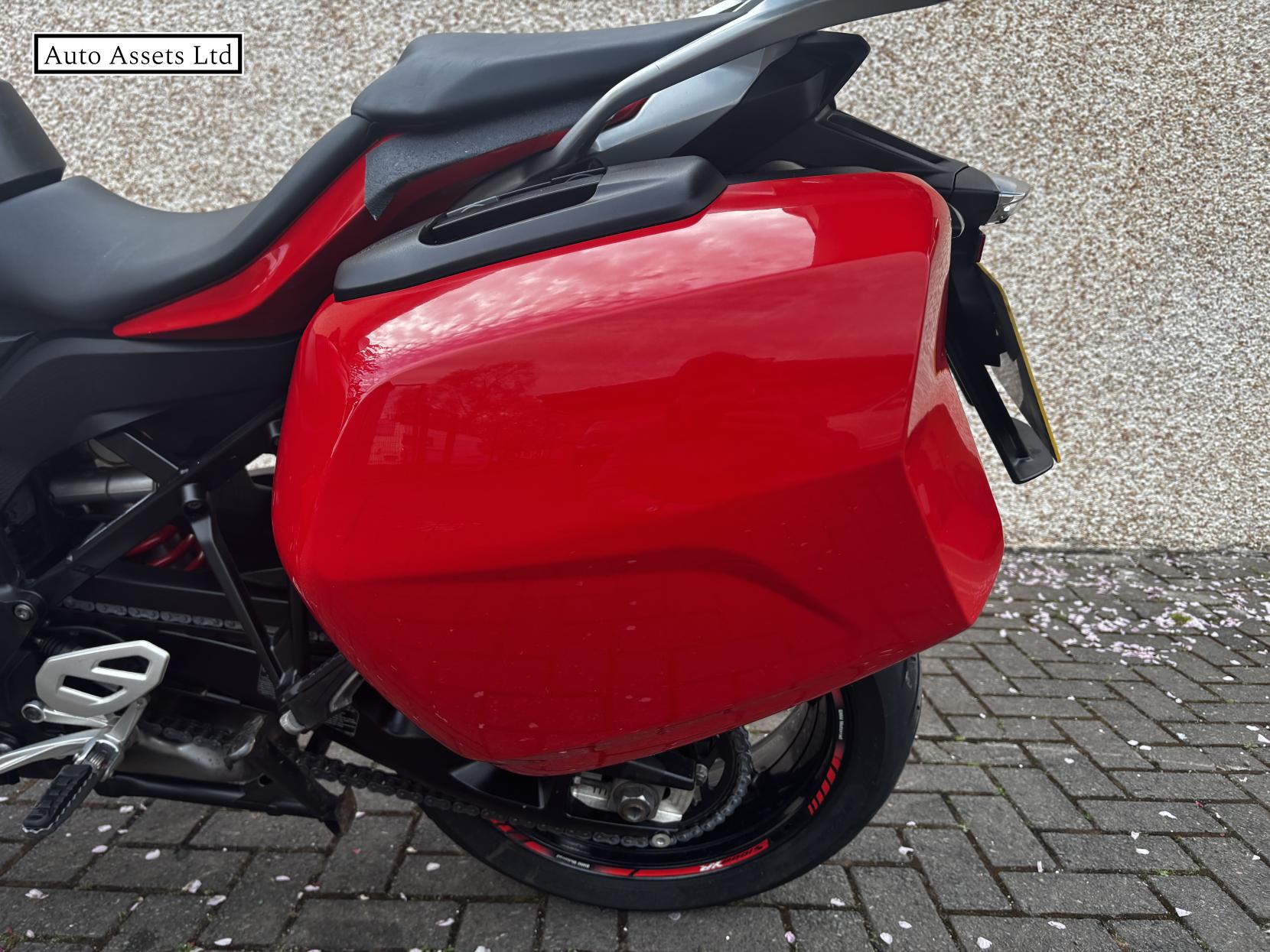 BMW S 1000 XR 1000 Sport SE Sports Tourer Petrol Manual Euro 4 (164 ps)