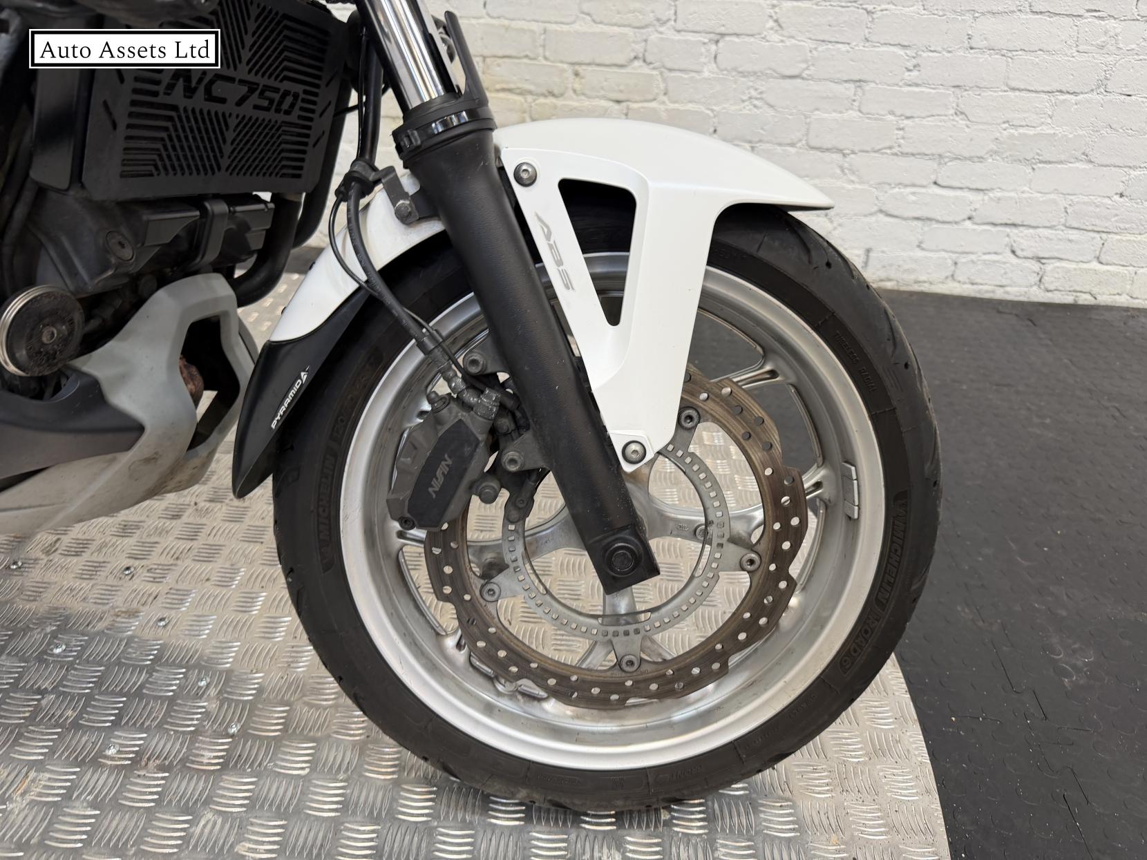 Honda NC750X 750 Adventure Petrol DCT Euro 4 (54 ps)