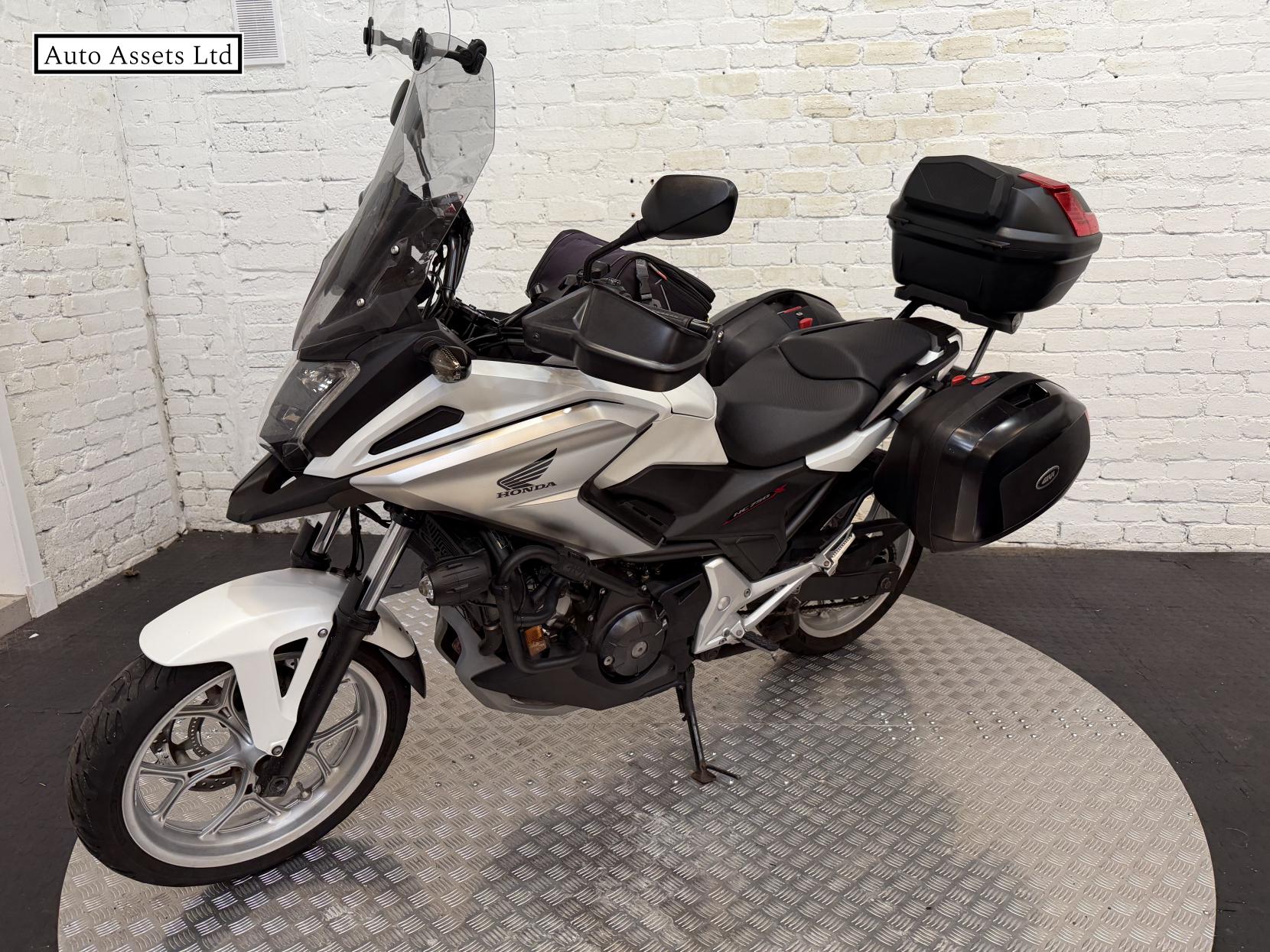 Honda NC750X 750 Adventure Petrol DCT Euro 4 (54 ps)