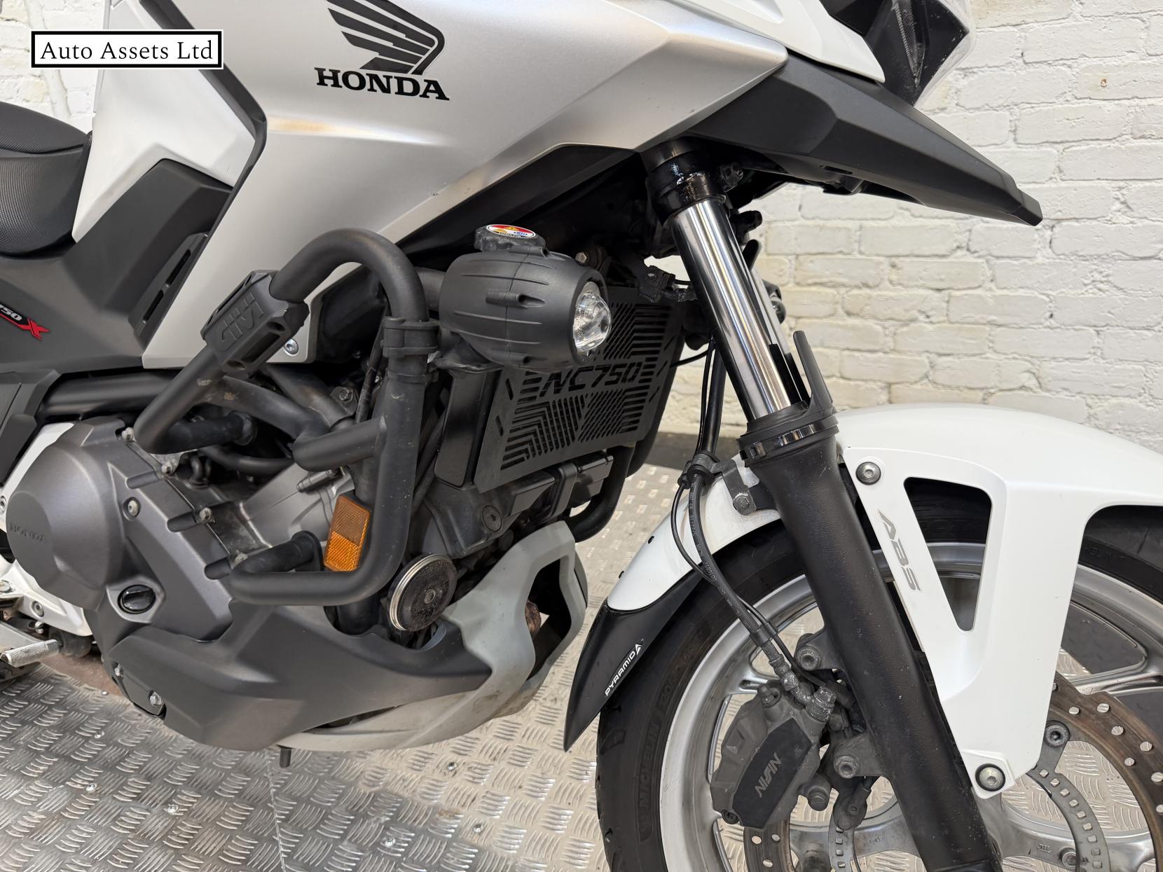 Honda NC750X 750 Adventure Petrol DCT Euro 4 (54 ps)