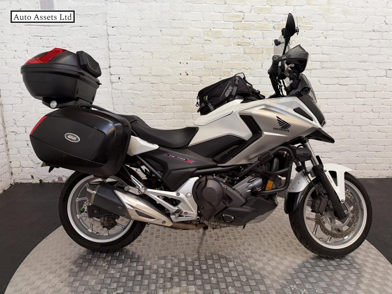 Honda NC750X 750 Adventure Petrol DCT Euro 4 (54 ps)