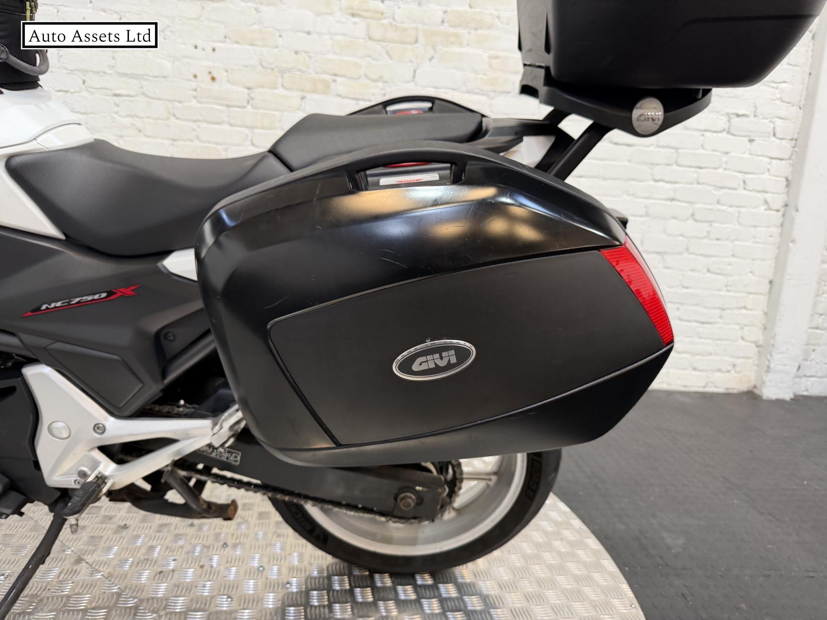 Honda NC750X 750 Adventure Petrol DCT Euro 4 (54 ps)