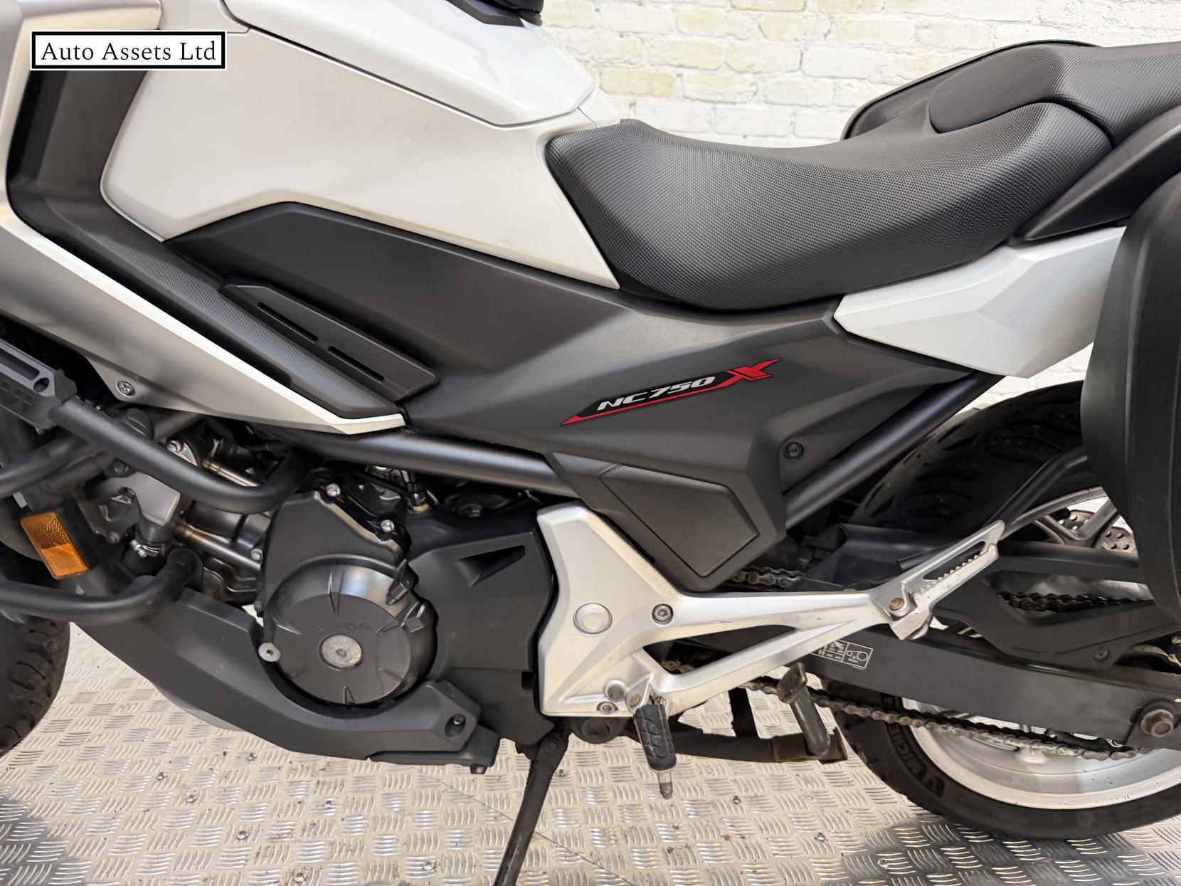 Honda NC750X 750 Adventure Petrol DCT Euro 4 (54 ps)