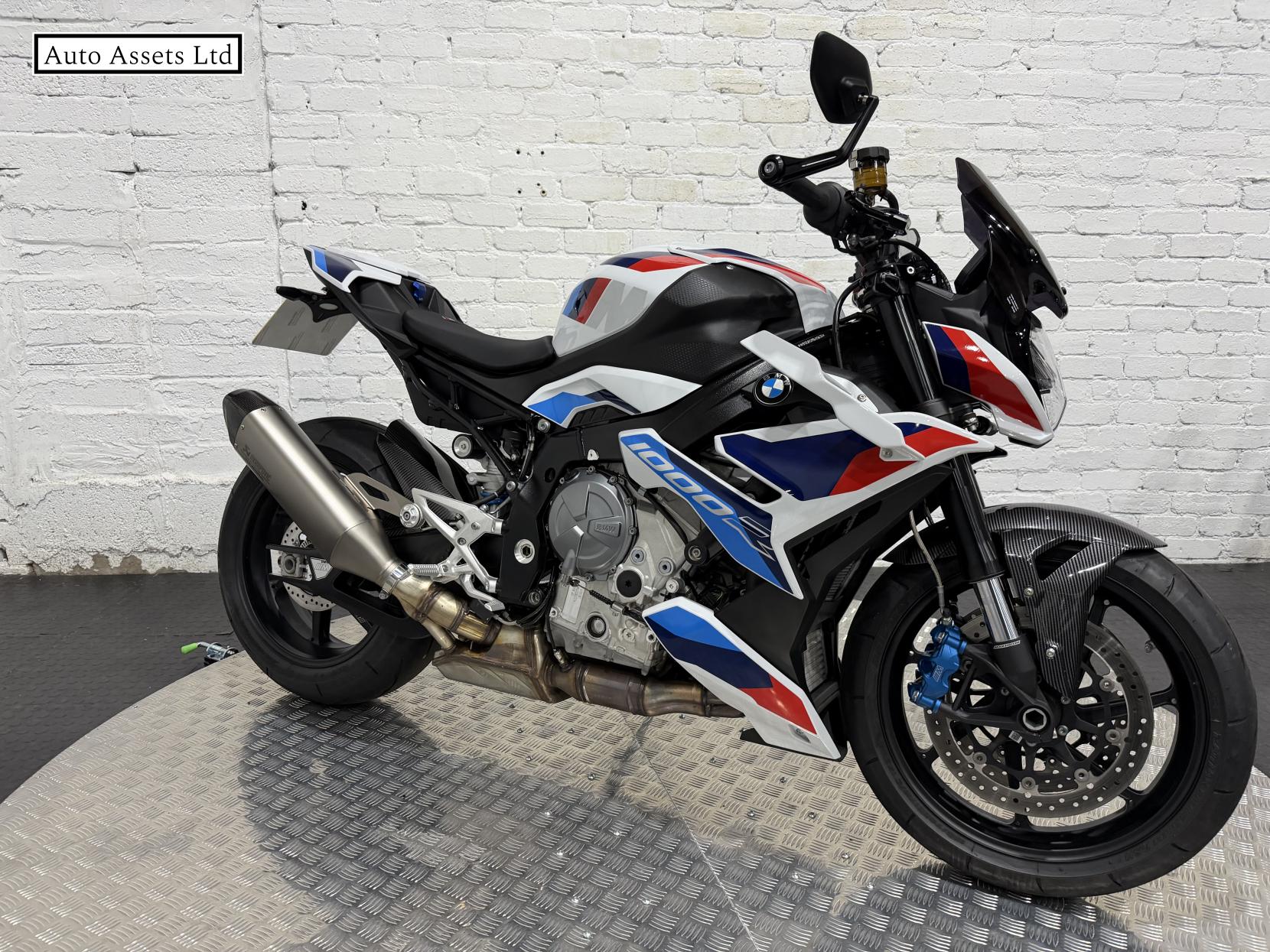 BMW M 1000 R 1000 Naked Petrol Claw-shifted Euro 5 (209 ps)
