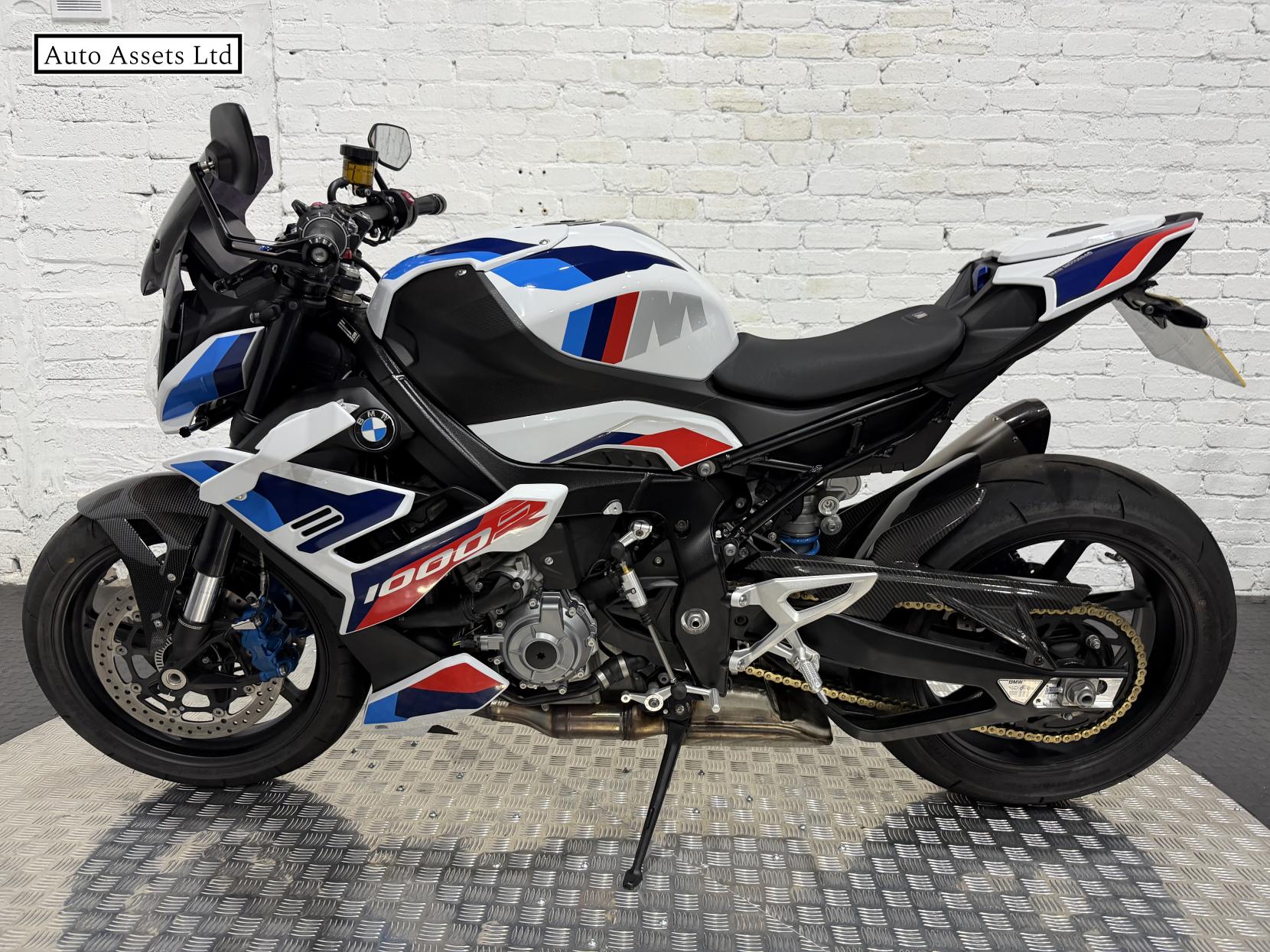 BMW M 1000 R 1000 Naked Petrol Claw-shifted Euro 5 (209 ps)