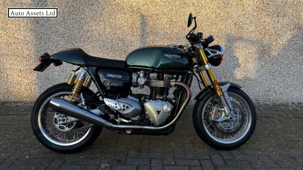 Triumph Thruxton 1200 R 1200 R ABS Naked Petrol Manual (96 bhp)