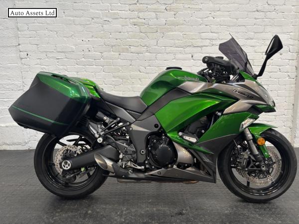 Kawasaki Z1000 SX 1000 Sports Tourer Petrol Manual Euro 4 (142 ps)