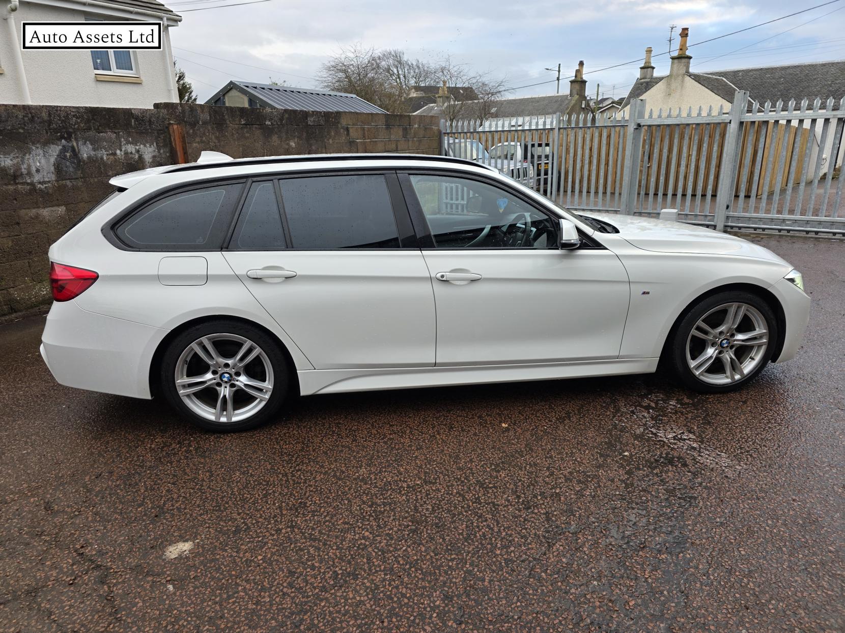 BMW 3 Series 2.0 320d M Sport Touring 5dr Diesel Manual Euro 6 (s/s) (190 ps)