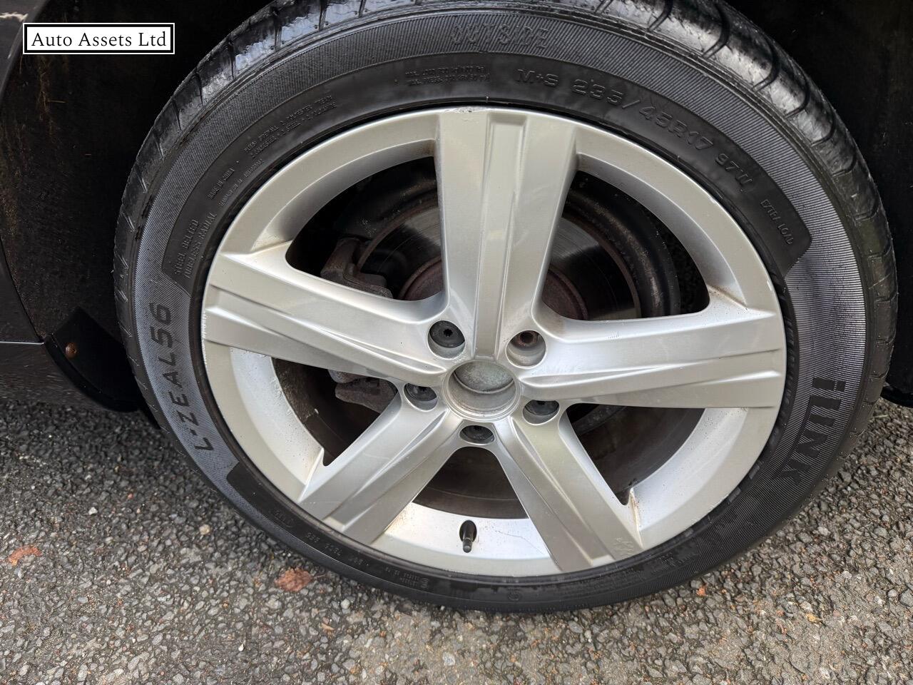 Volkswagen Passat 2.0 TDI BlueMotion Tech SE Estate 5dr Diesel Manual Euro 5 (s/s) (140 ps)