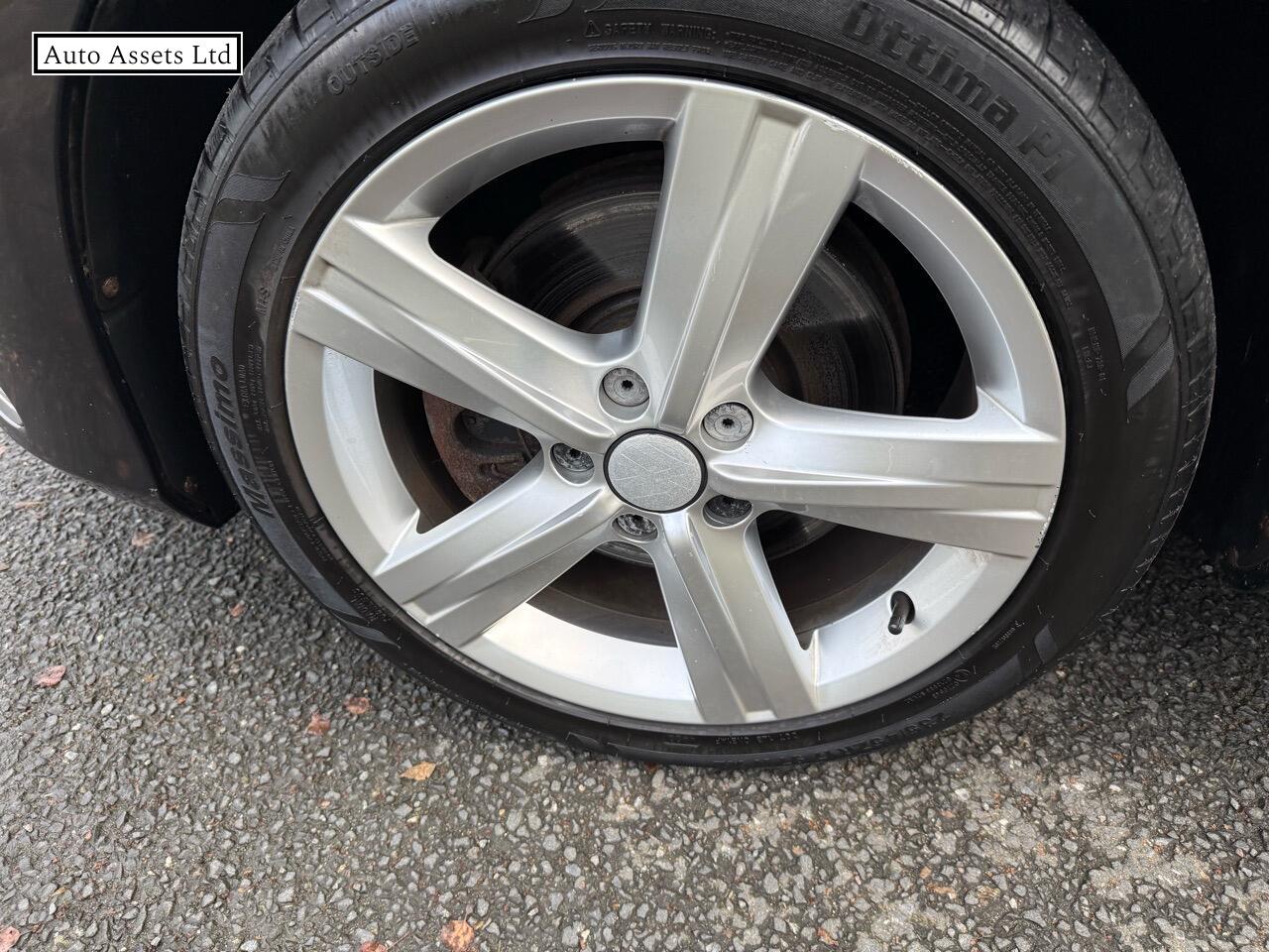 Volkswagen Passat 2.0 TDI BlueMotion Tech SE Estate 5dr Diesel Manual Euro 5 (s/s) (140 ps)