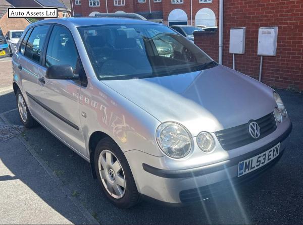 Volkswagen Polo 1.4 Twist Hatchback 5dr Petrol Automatic (182 g/km, 75 bhp)