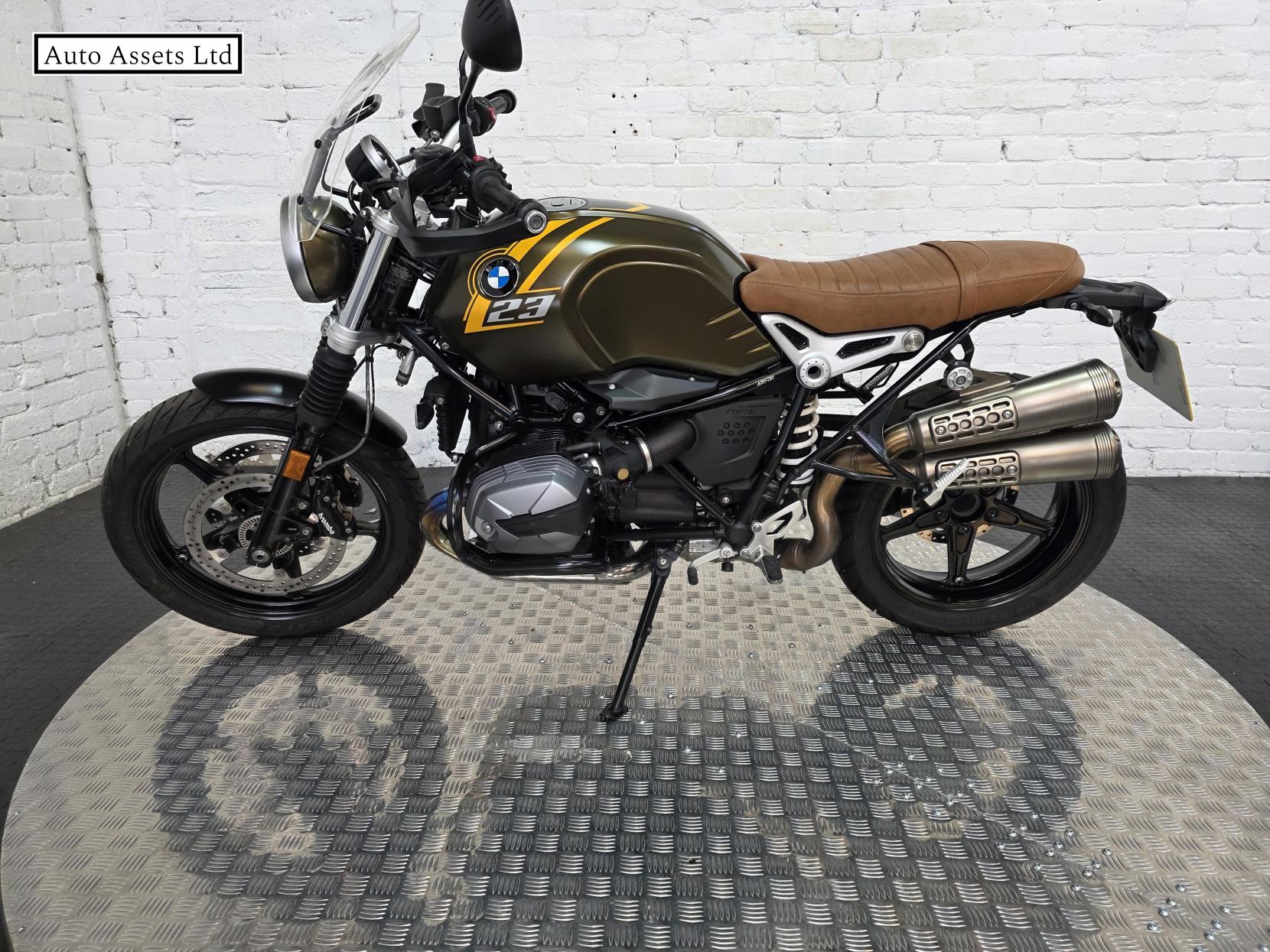 BMW R nineT Scrambler 1170 Roadster/Retro Petrol Manual Euro 5 (108 ps)