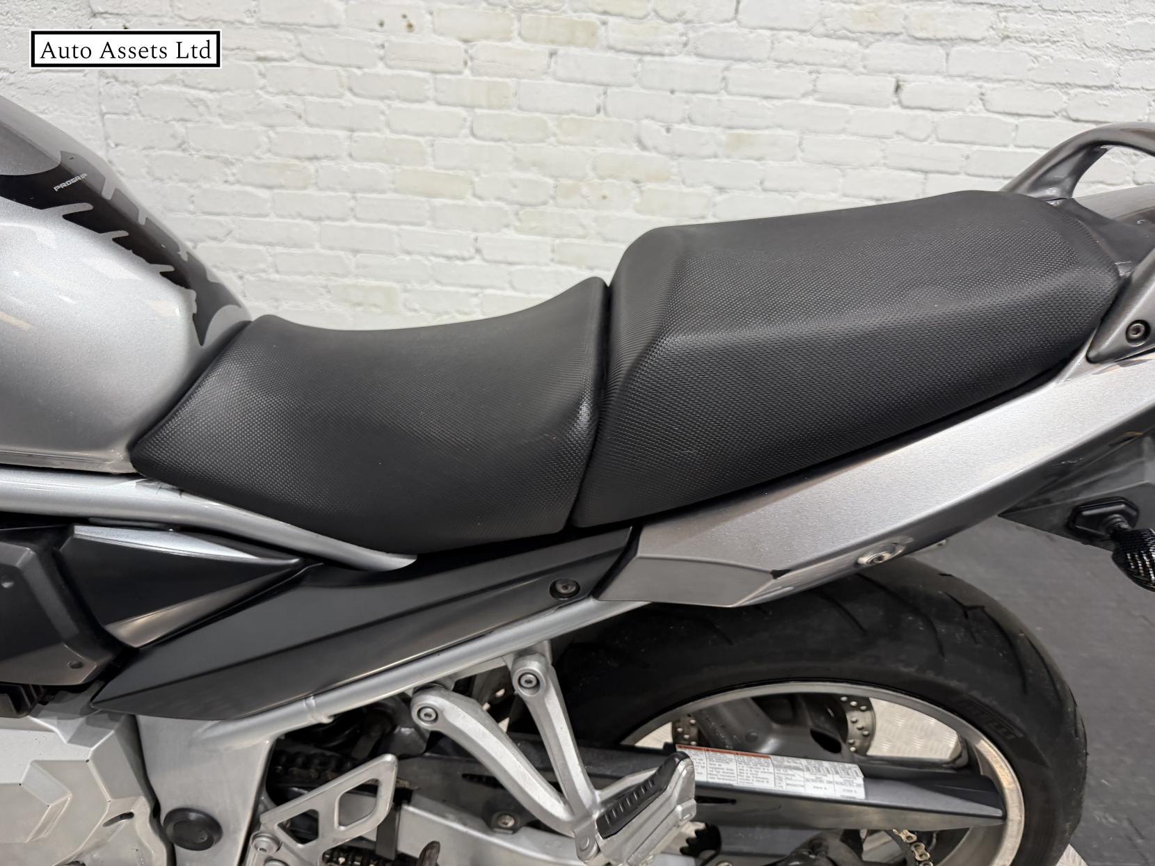 Suzuki Bandit 650S 650 Sports Tourer Petrol Manual (85 ps)