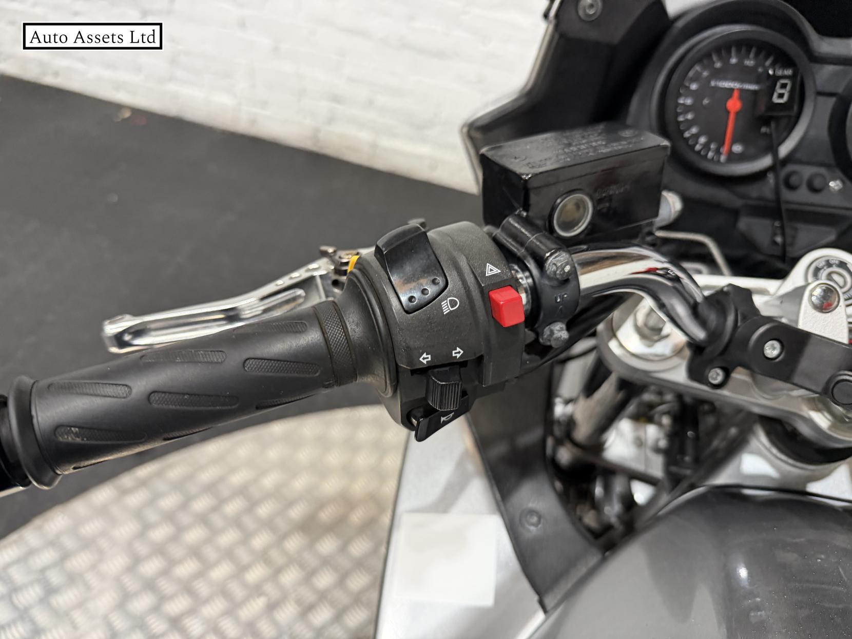 Suzuki Bandit 650S 650 Sports Tourer Petrol Manual (85 ps)