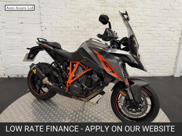 KTM 1290 Super Duke GT 1290 Sports Tourer Petrol Manual Euro 4 (175 ps)