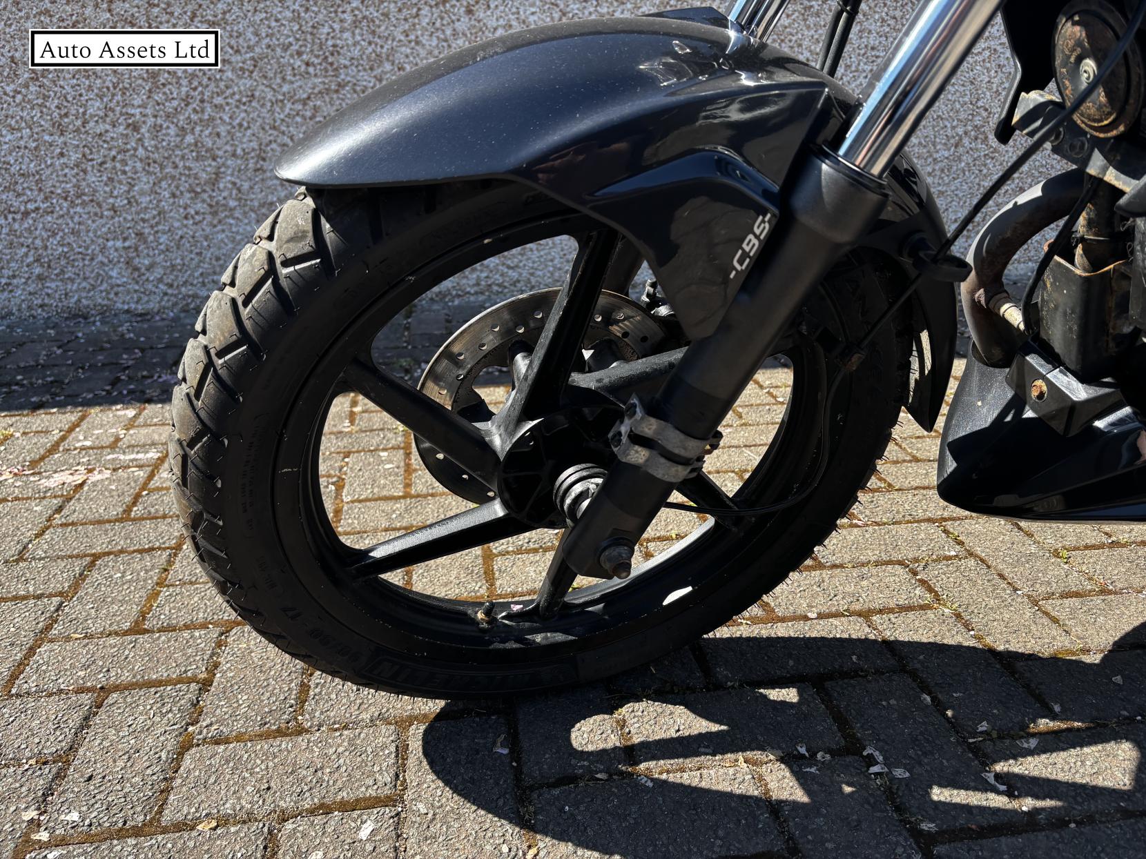 Keeway RKS 125 125 Naked Petrol Manual Euro 4 (12 ps)