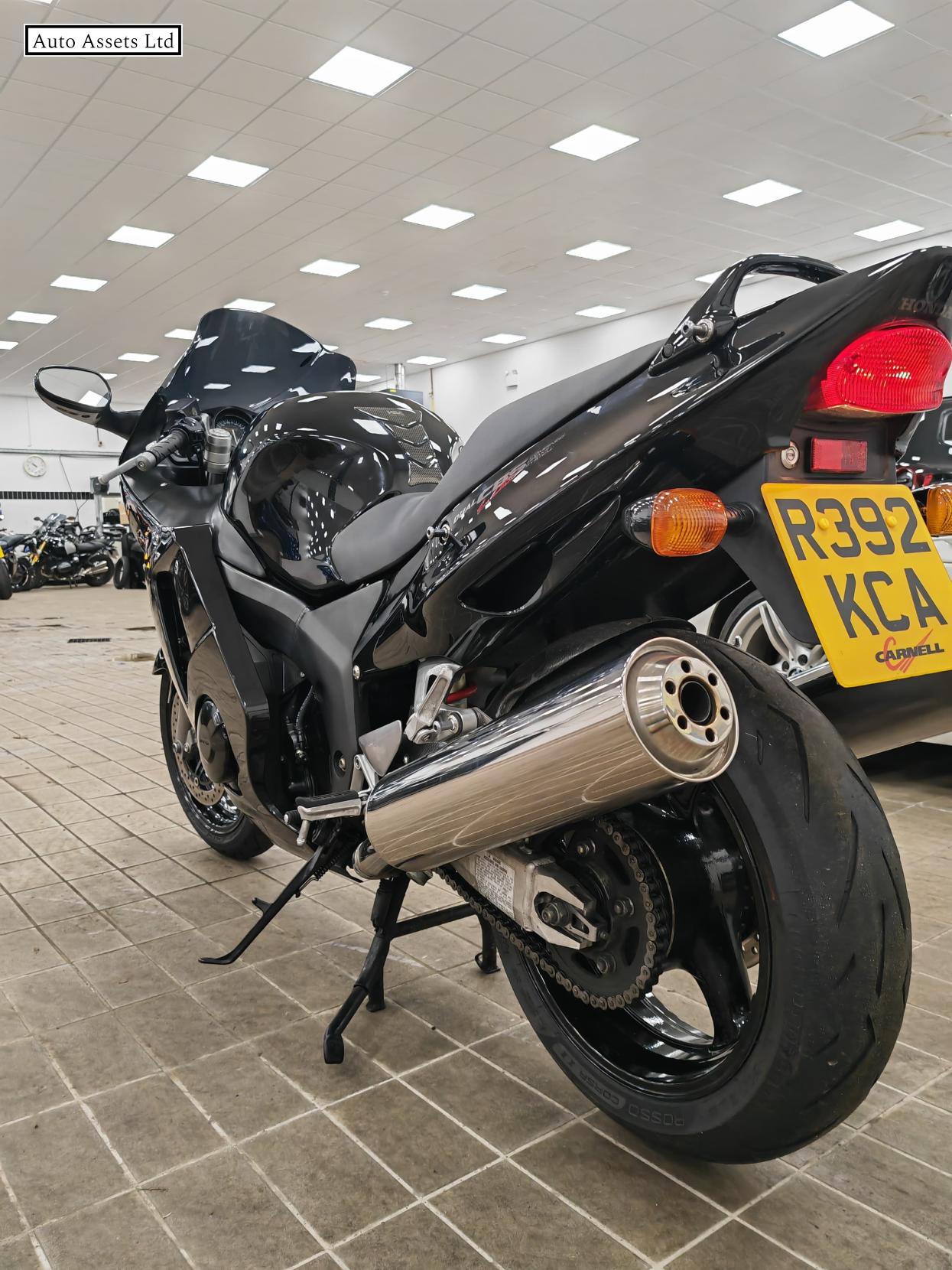 Honda CBR1100XX Super Blackbird 1100 Sports Tourer Petrol Manual (166 ps)