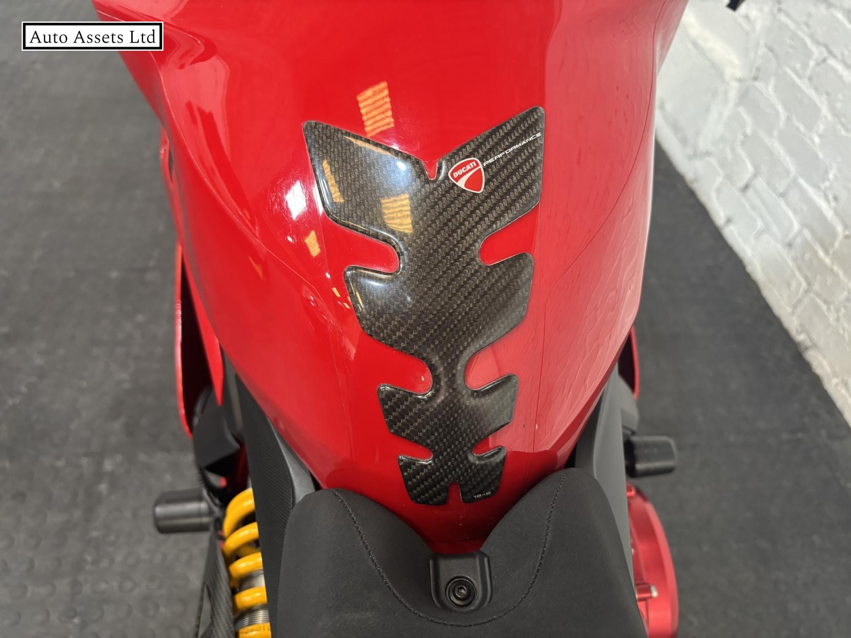 Ducati 1299 Panigale 1299 S Super Sports Petrol Manual Euro 3 (197 ps)
