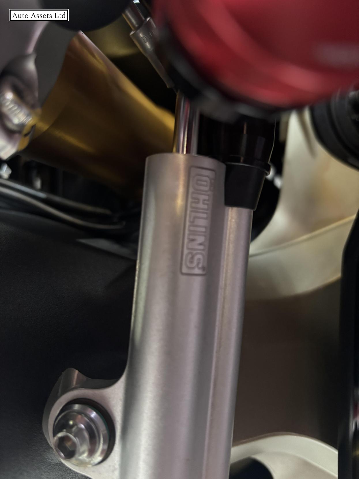 Ducati 1299 Panigale 1299 S Super Sports Petrol Manual Euro 3 (197 ps)