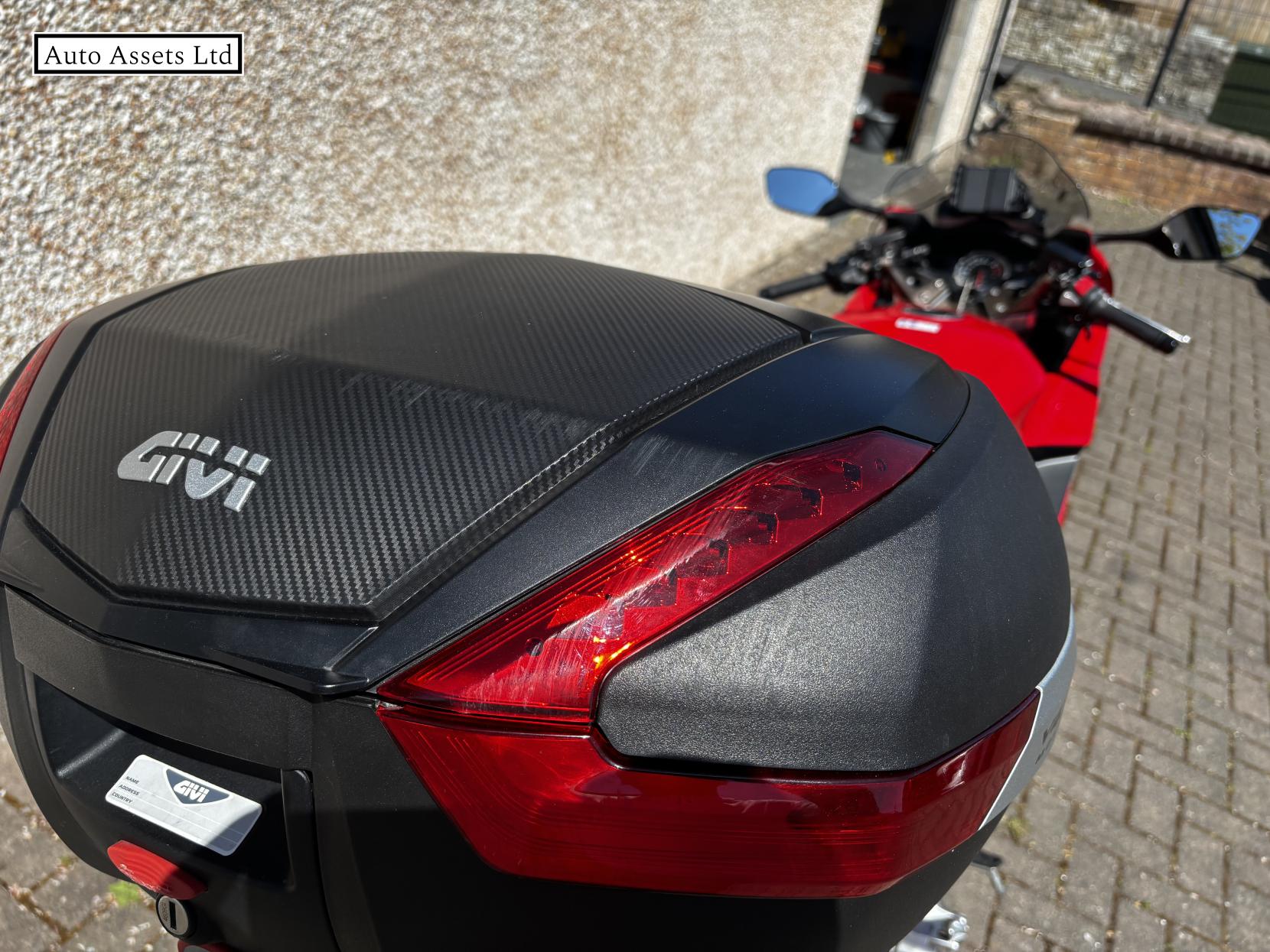 Honda VFR800 800 F Sports Tourer Petrol Manual Euro 4 (107 ps)