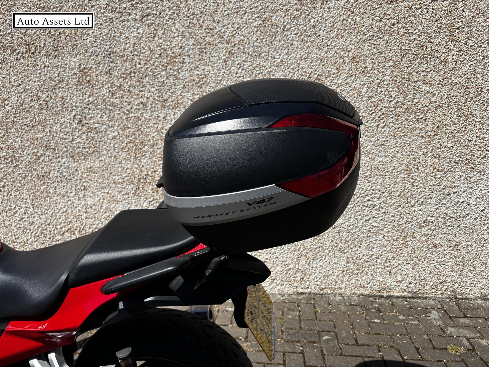 Honda VFR800 800 F Sports Tourer Petrol Manual Euro 4 (107 ps)