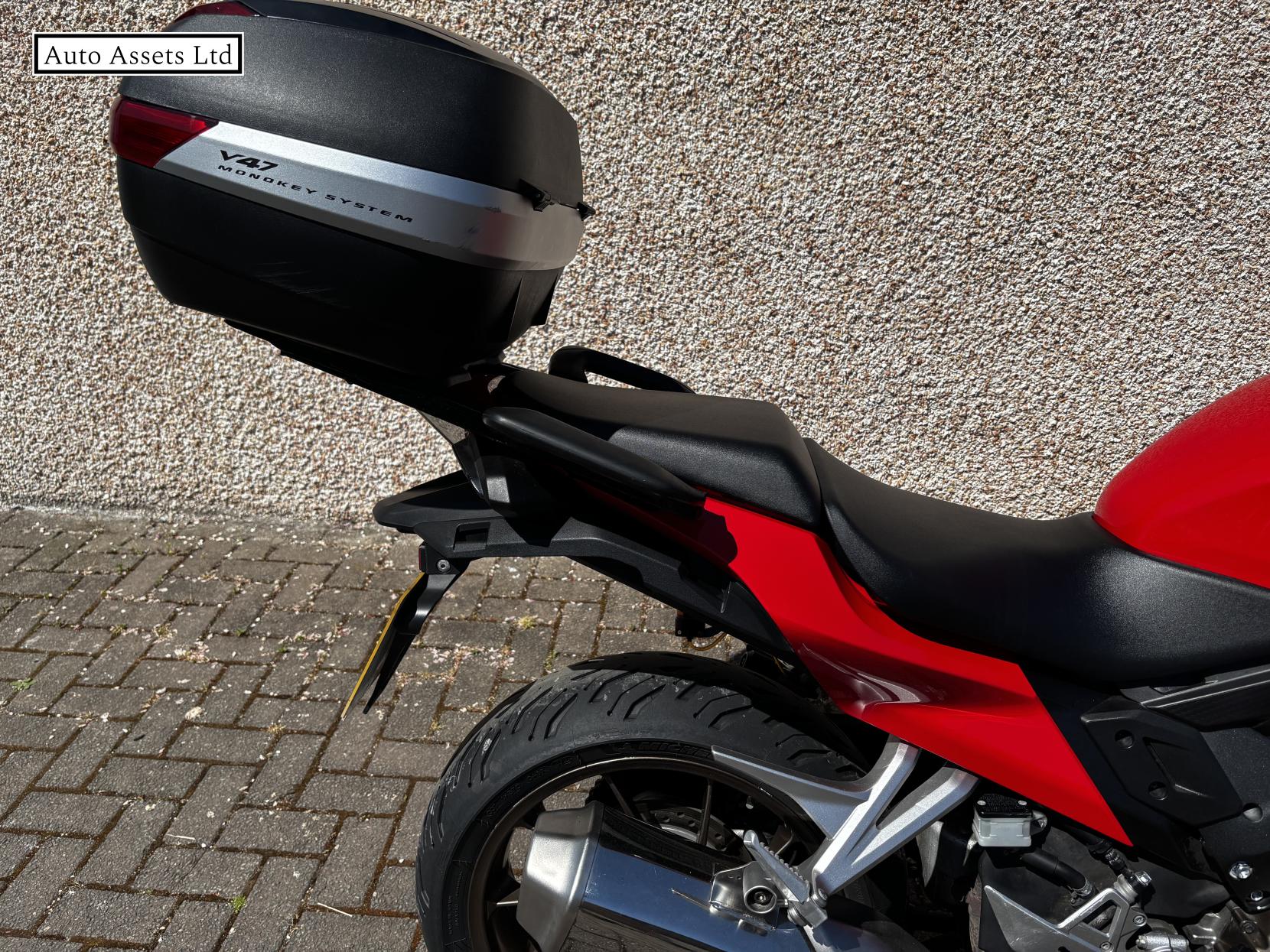 Honda VFR800 800 F Sports Tourer Petrol Manual Euro 4 (107 ps)