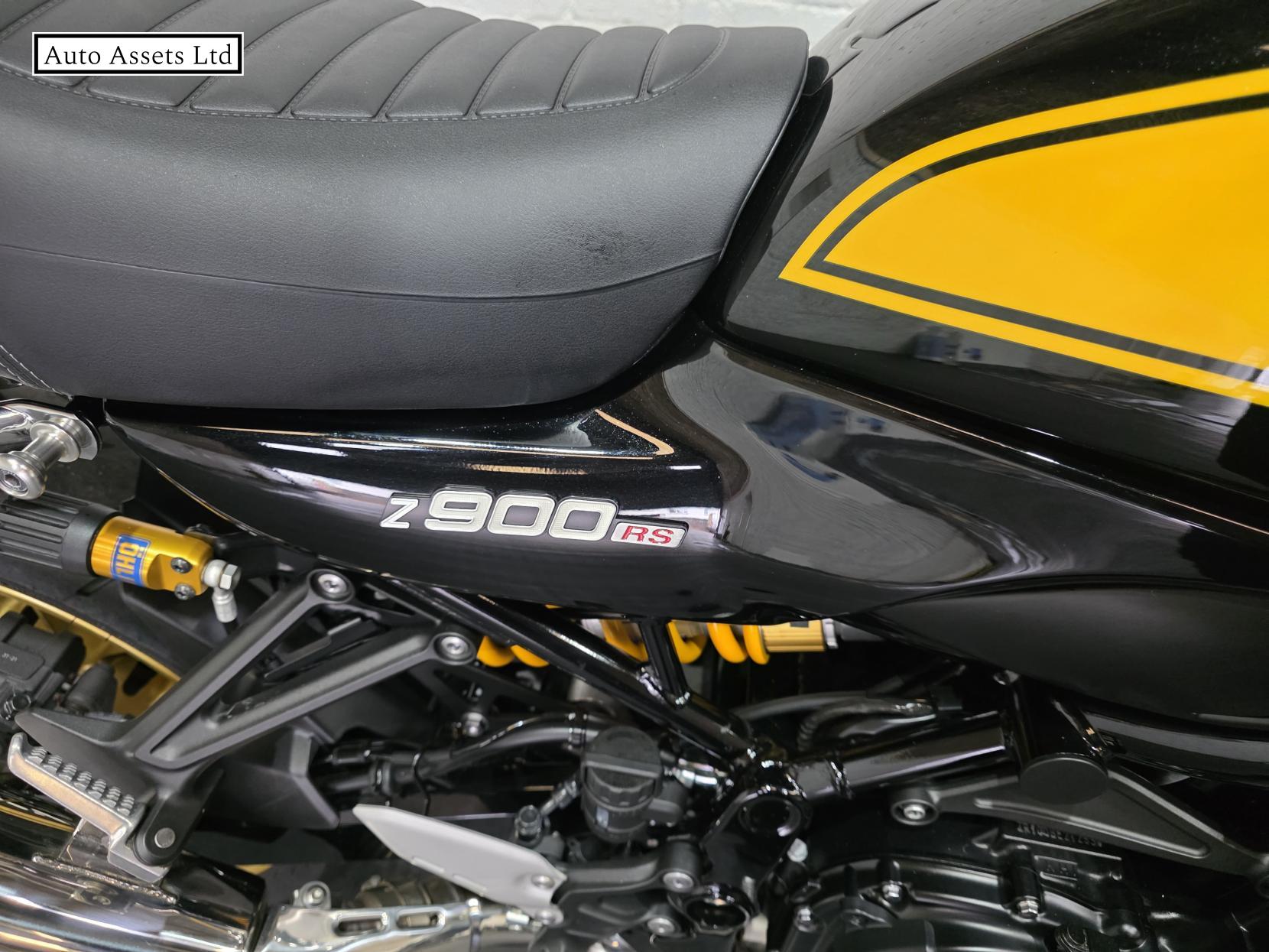 Kawasaki Z900 RS SE 900 Modern Classic Petrol Manual Euro 5 (111 ps)