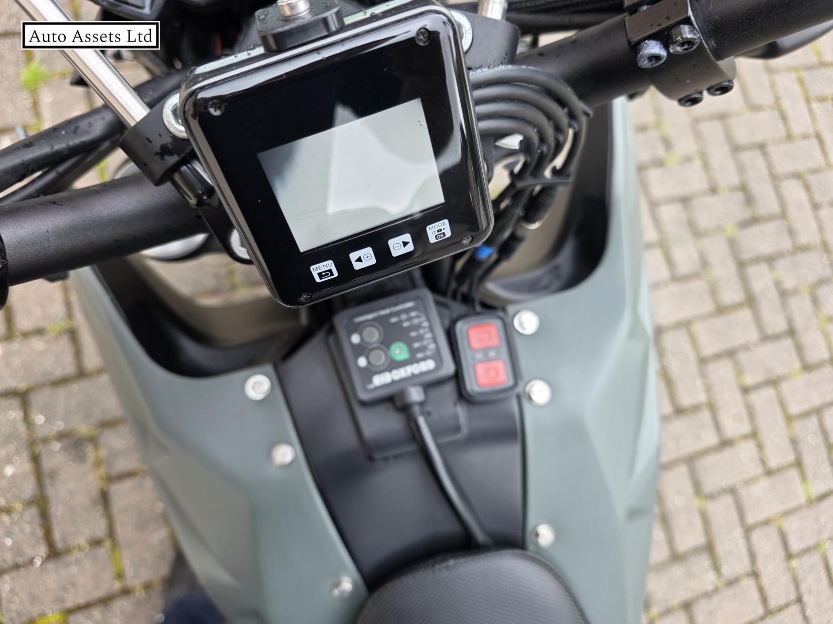 Zero FXS ZF7.2 Super Moto Electric Automatic (44 ps)