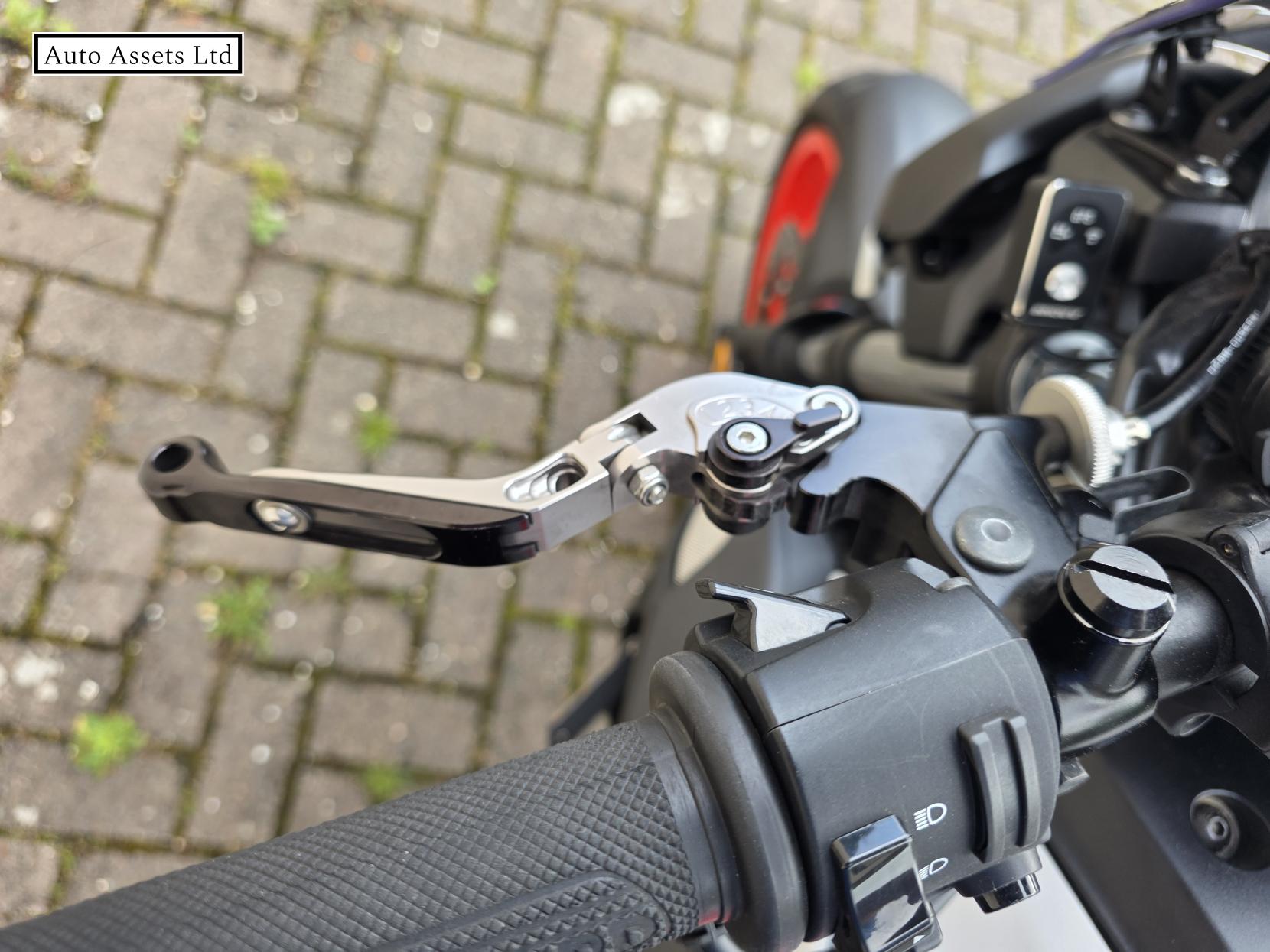 Yamaha MT-07 700 ABS Hyper-naked Petrol Manual Euro 4 (75 ps)