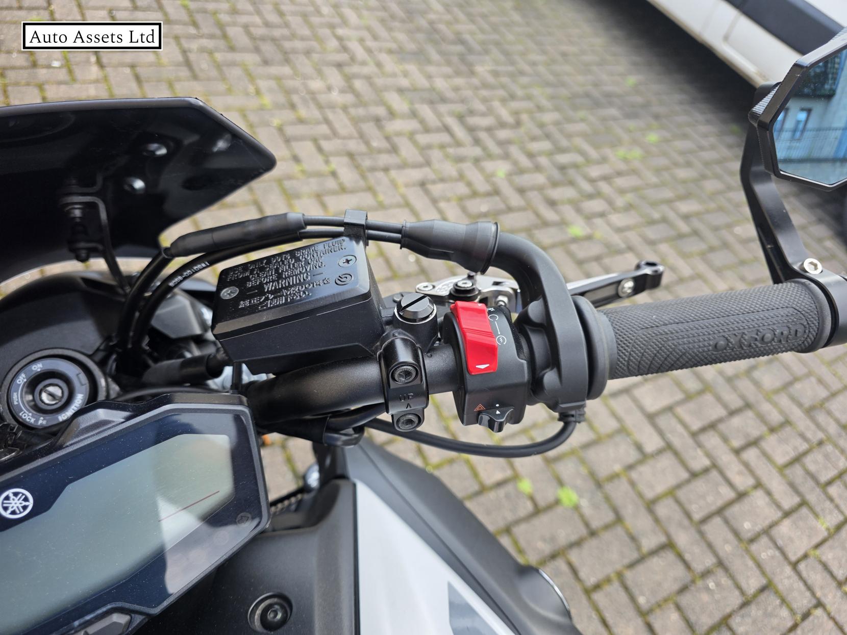 Yamaha MT-07 700 ABS Hyper-naked Petrol Manual Euro 4 (75 ps)