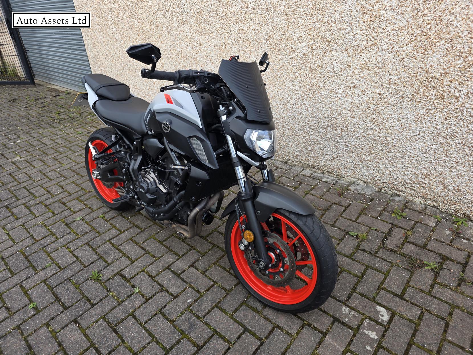 Yamaha MT-07 700 ABS Hyper-naked Petrol Manual Euro 4 (75 ps)