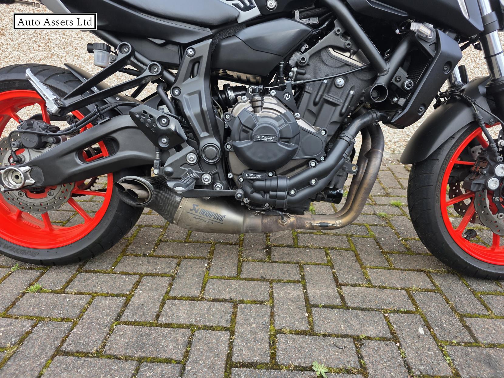 Yamaha MT-07 700 ABS Hyper-naked Petrol Manual Euro 4 (75 ps)