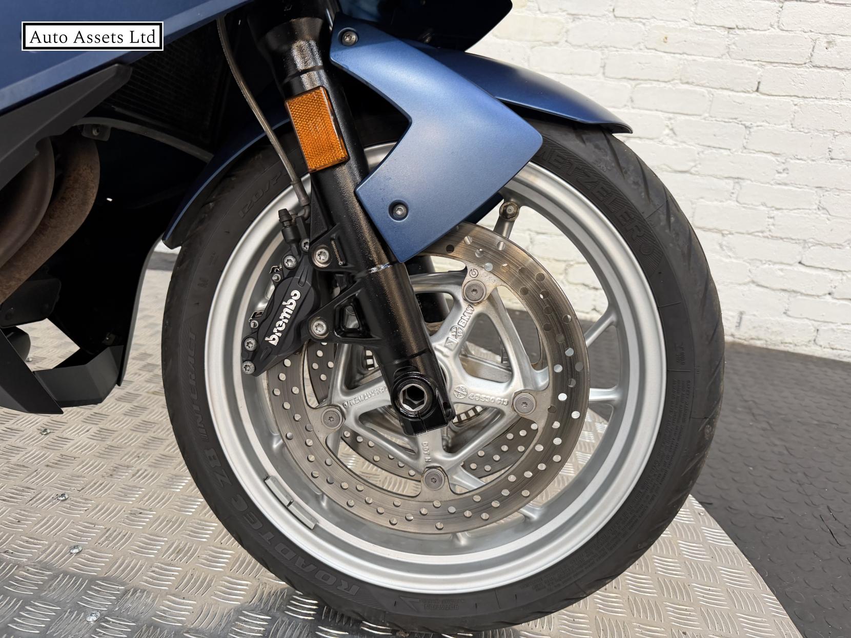 BMW F 800 GT 800 Sports Tourer Petrol Manual Euro 4 (91 ps)