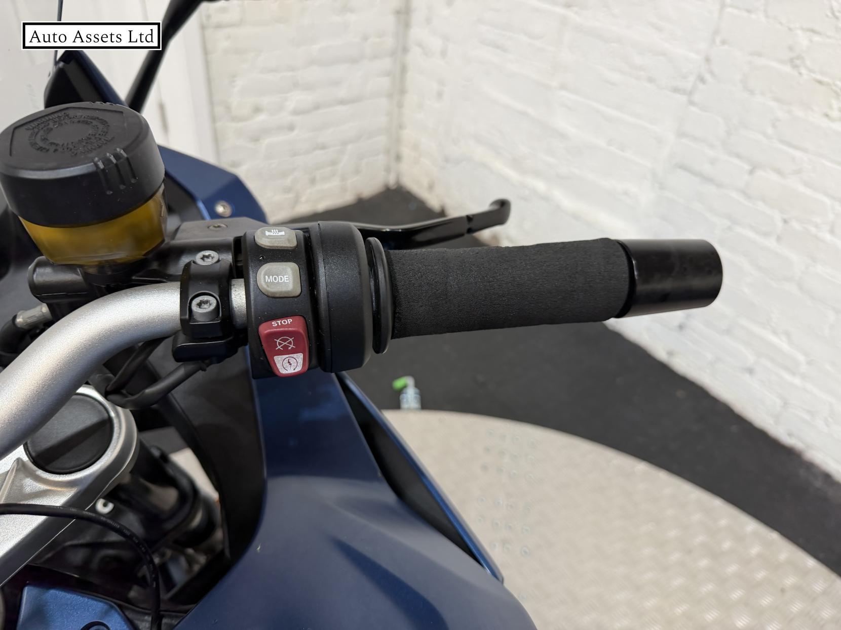 BMW F 800 GT 800 Sports Tourer Petrol Manual Euro 4 (91 ps)