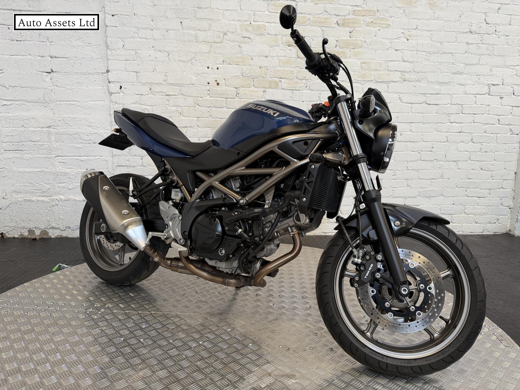 Suzuki SV650 650 Naked Petrol Manual Euro 5 (73 ps)