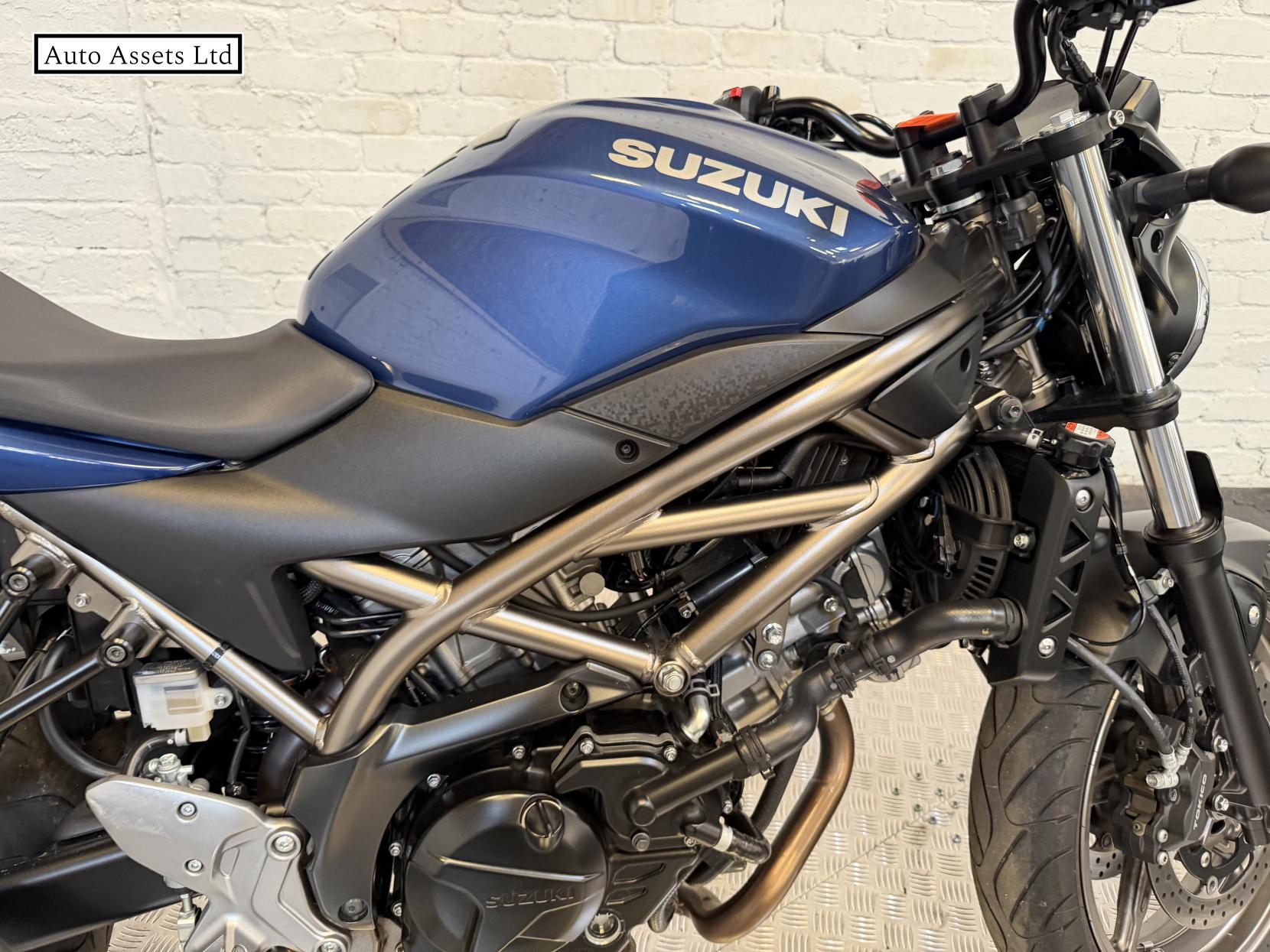 Suzuki SV650 650 Naked Petrol Manual Euro 5 (73 ps)