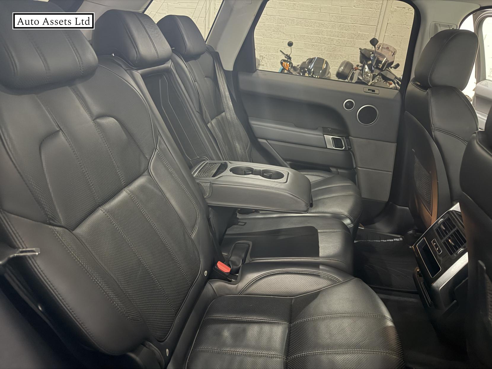 Land Rover Range Rover Sport 3.0 SD V6 HSE SUV 5dr Diesel Auto 4WD Euro 5 (s/s) (292 ps)